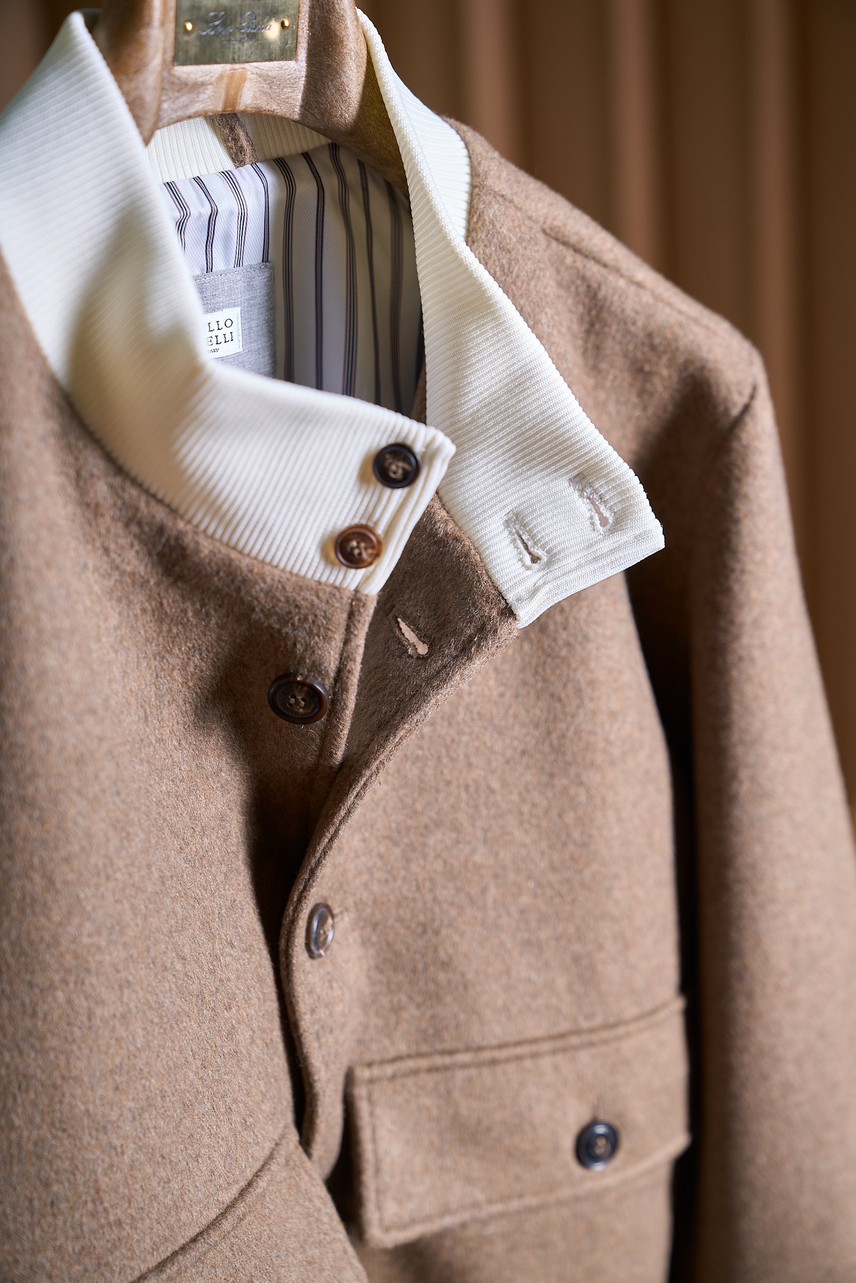 【贴袋羊毛飞行员夹克外套，温暖与品质的双重保障】复古灵感与多元穿搭风格交融，成就出这款羊毛飞行员夹克的独