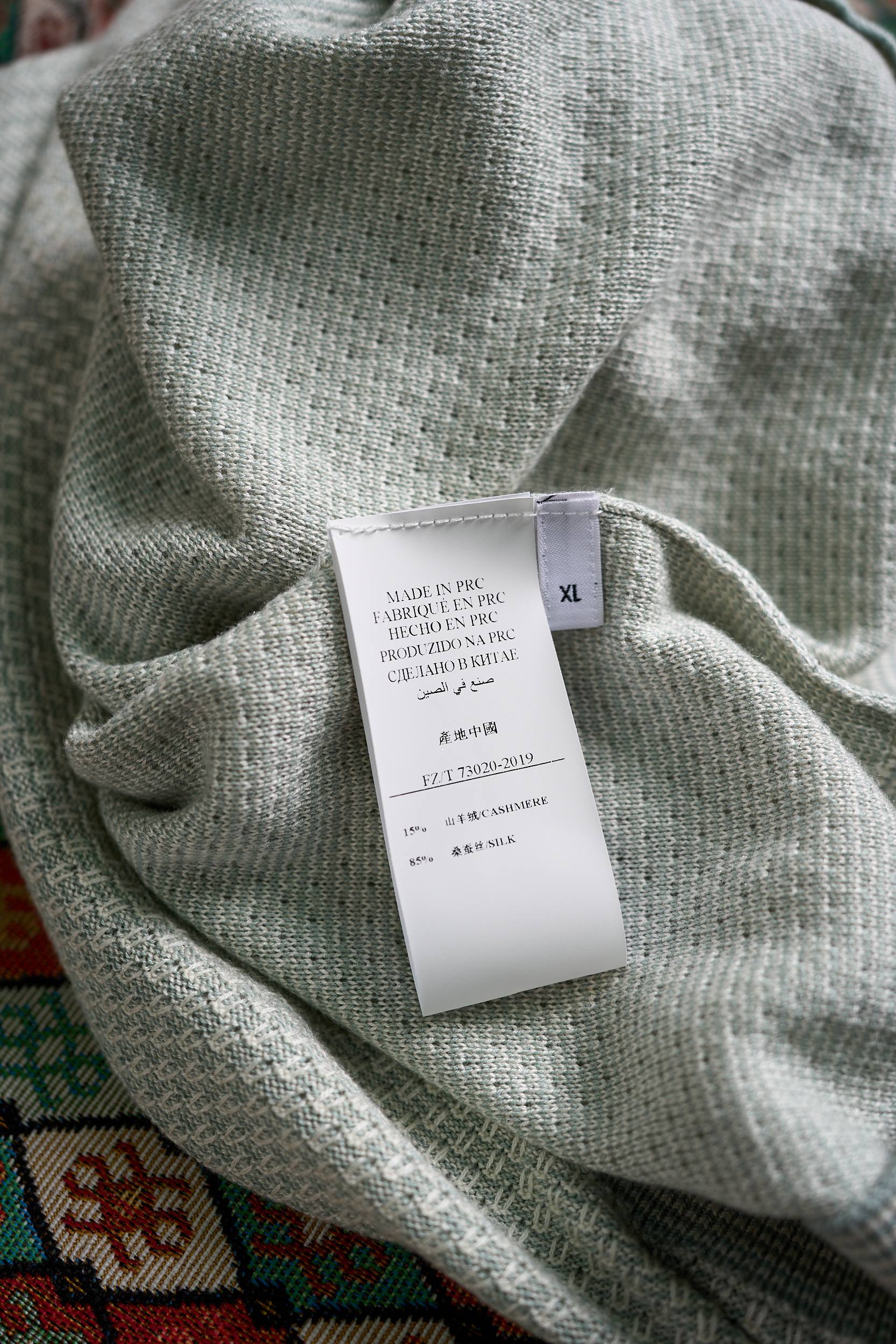 【奢品缔造！进口含15%羊绒85%桑蚕丝纱线提花镂空针织花纹经典海鸥领设计翻领针织短袖POLO衫】奢品级