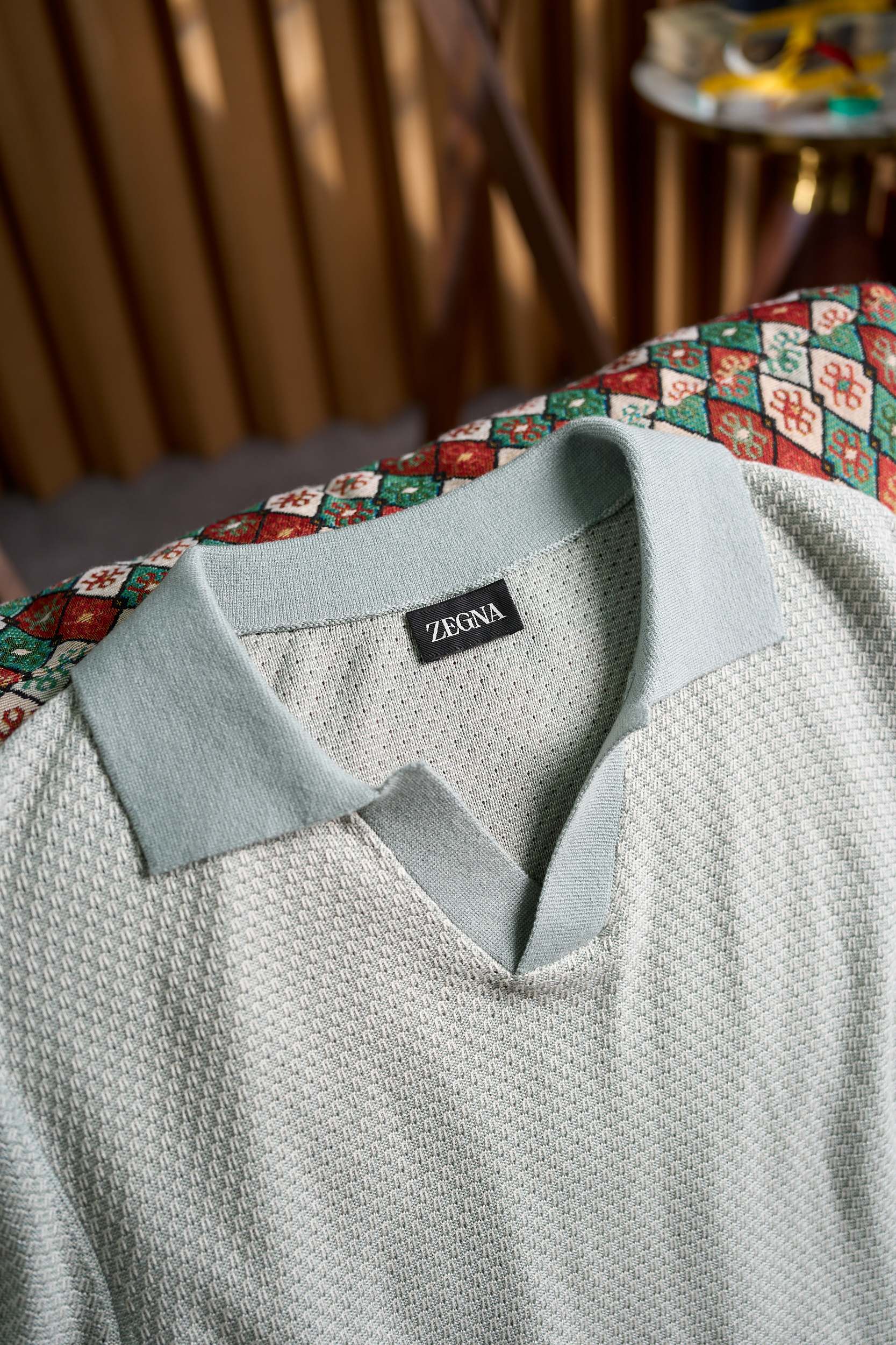 【奢品缔造！进口含15%羊绒85%桑蚕丝纱线提花镂空针织花纹经典海鸥领设计翻领针织短袖POLO衫】奢品级