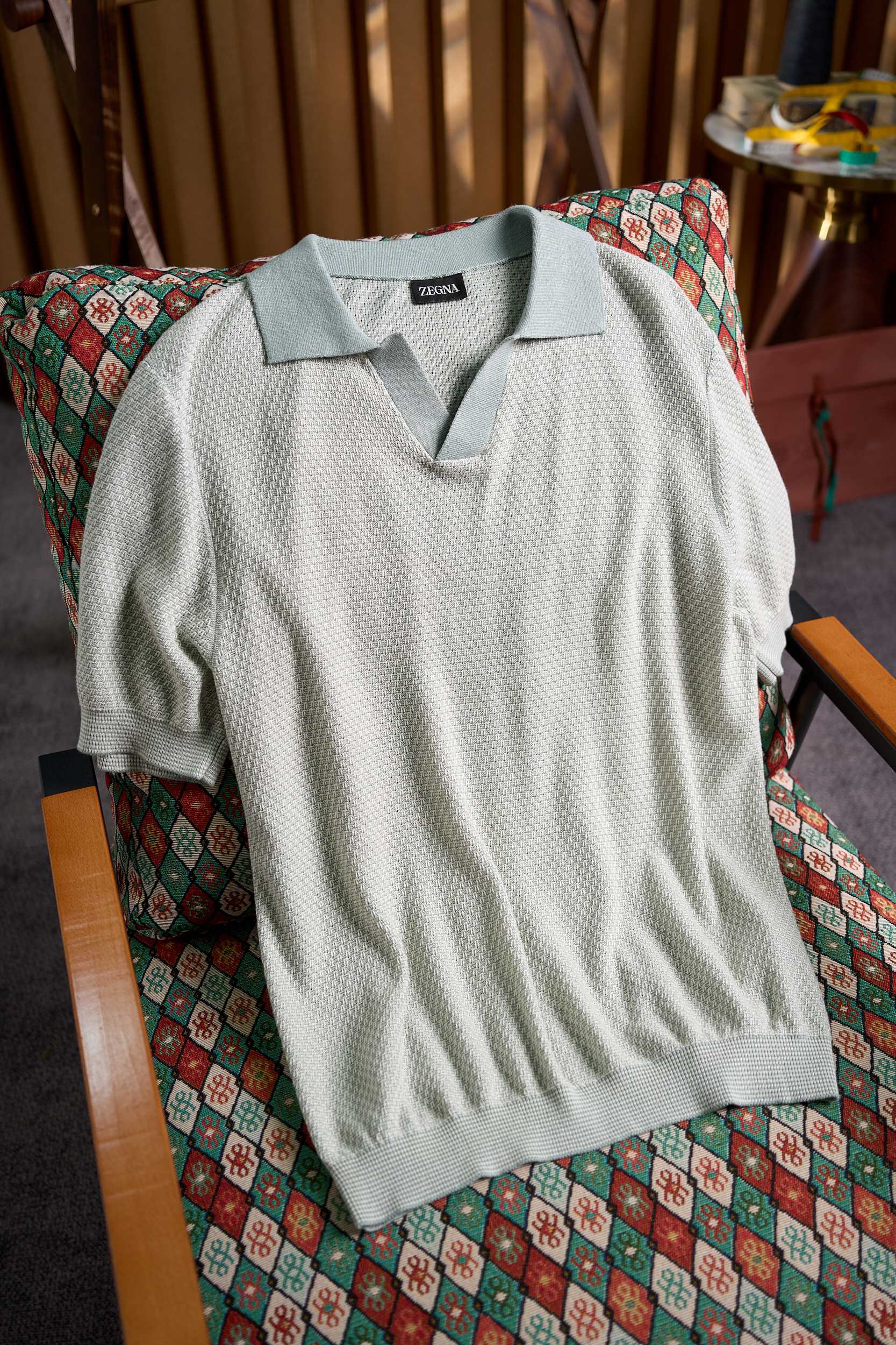 【奢品缔造！进口含15%羊绒85%桑蚕丝纱线提花镂空针织花纹经典海鸥领设计翻领针织短袖POLO衫】奢品级