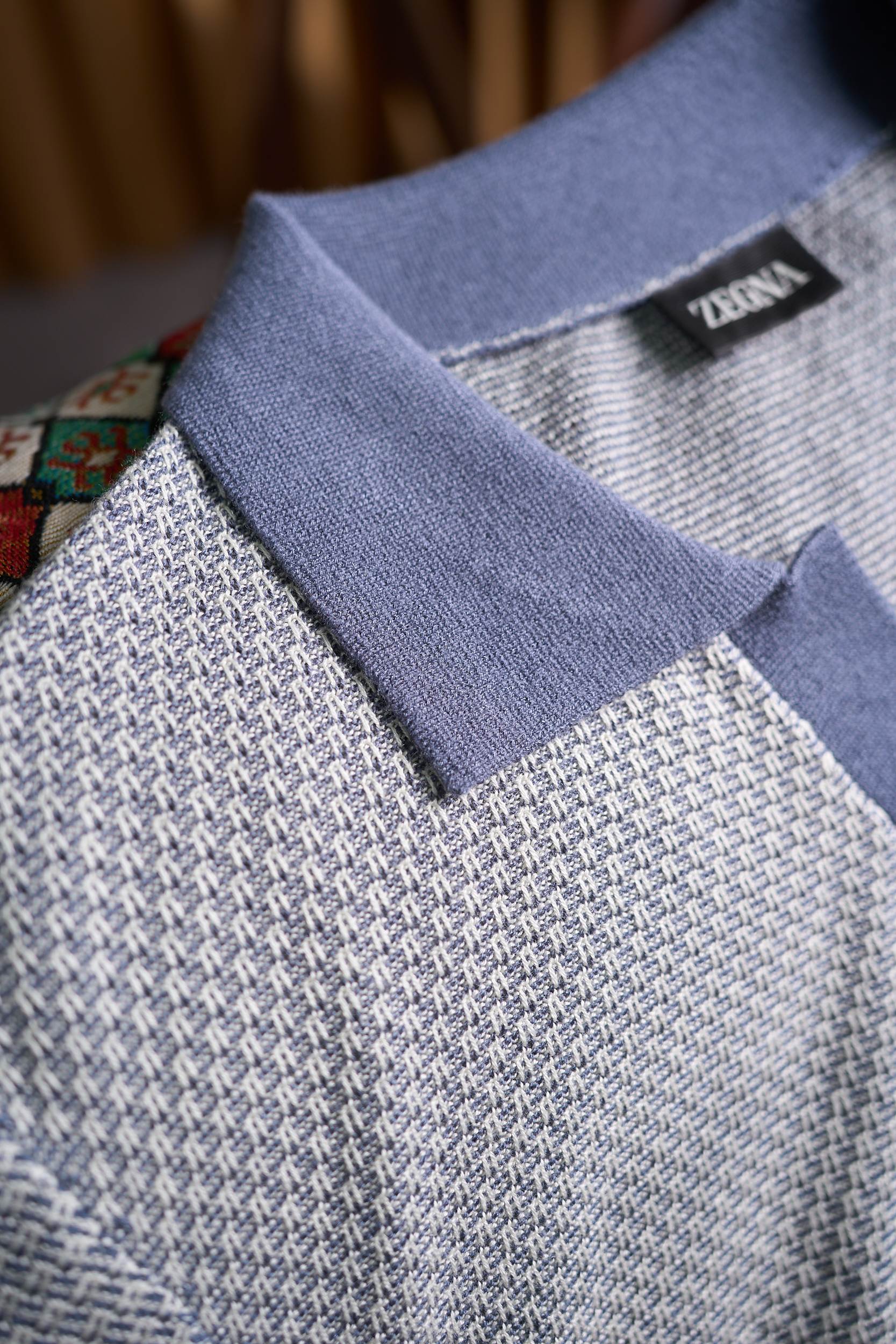 【奢品缔造！进口含15%羊绒85%桑蚕丝纱线提花镂空针织花纹经典海鸥领设计翻领针织短袖POLO衫】奢品级