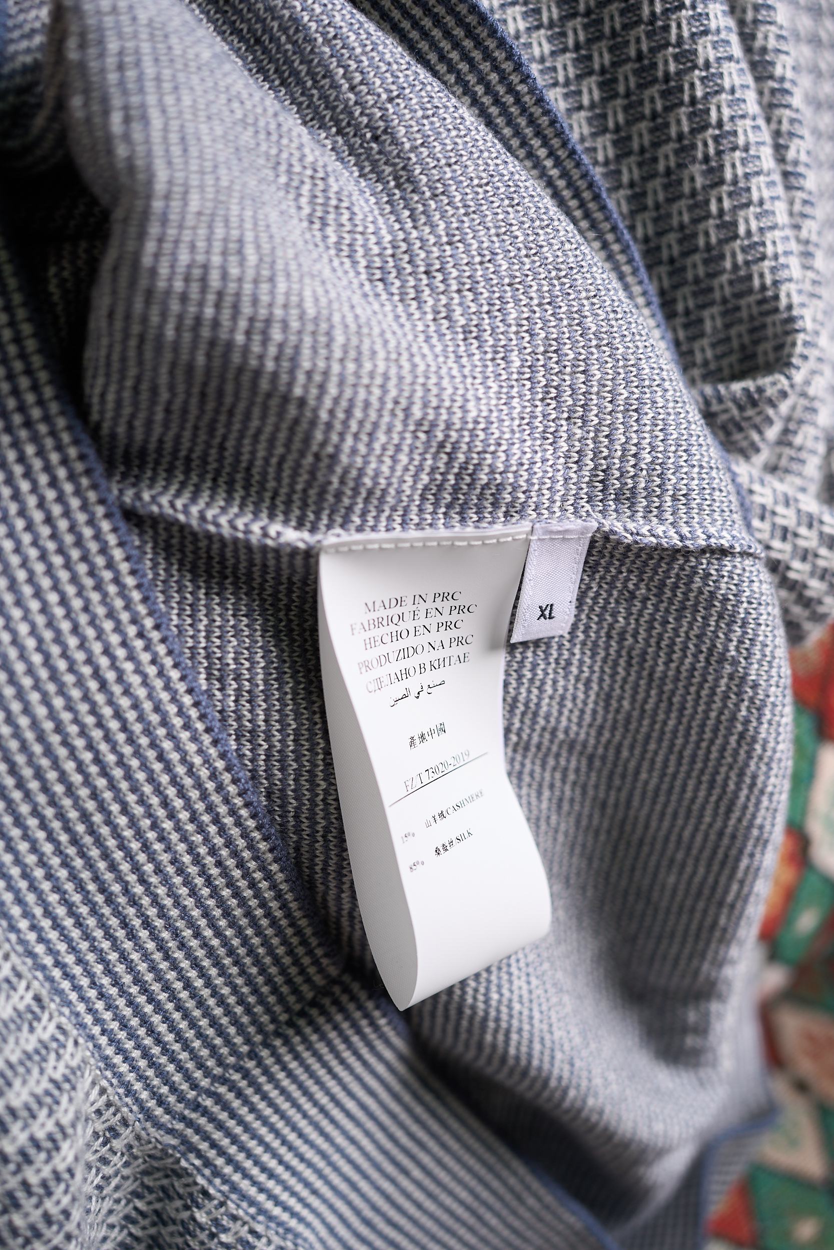 【奢品缔造！进口含15%羊绒85%桑蚕丝纱线提花镂空针织花纹经典海鸥领设计翻领针织短袖POLO衫】奢品级