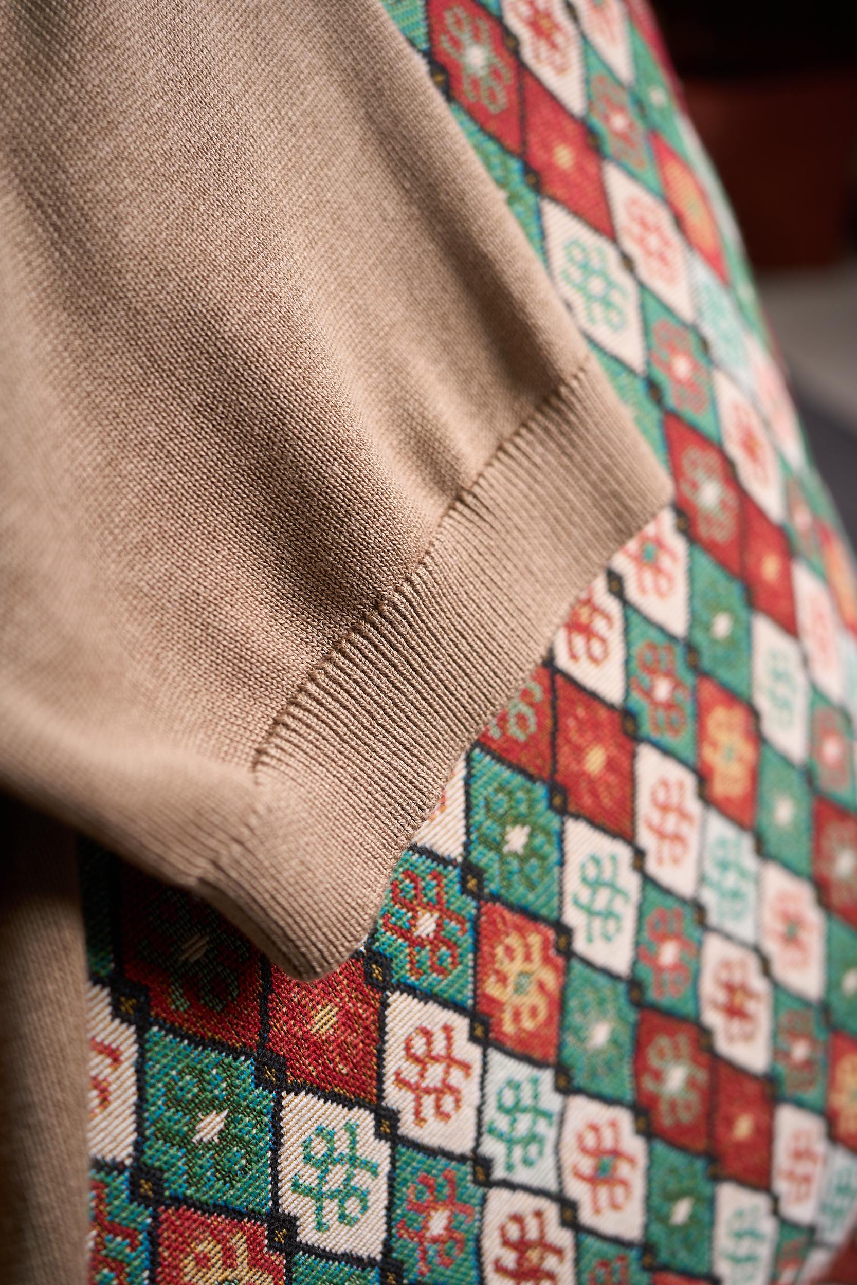 【RaLoro Pianah Lauren紫标 绞花提花针织PoLo衫】来自RaLoro Pianah 