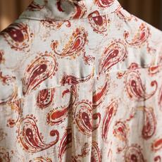 【佩斯利花卉,涡旋中的「生命之花」亚麻男士衬衫】 图腾为佩斯利花纹(Paisley Pattern),其核心元素并非单 【佩斯利花卉,涡旋中的「生命之花」亚麻男士衬衫】 图腾为佩斯利花纹(Paisley Pattern),其核心元素并非单
