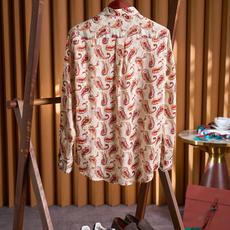 【佩斯利花卉,涡旋中的「生命之花」亚麻男士衬衫】 图腾为佩斯利花纹(Paisley Pattern),其核心元素并非单 【佩斯利花卉,涡旋中的「生命之花」亚麻男士衬衫】 图腾为佩斯利花纹(Paisley Pattern),其核心元素并非单