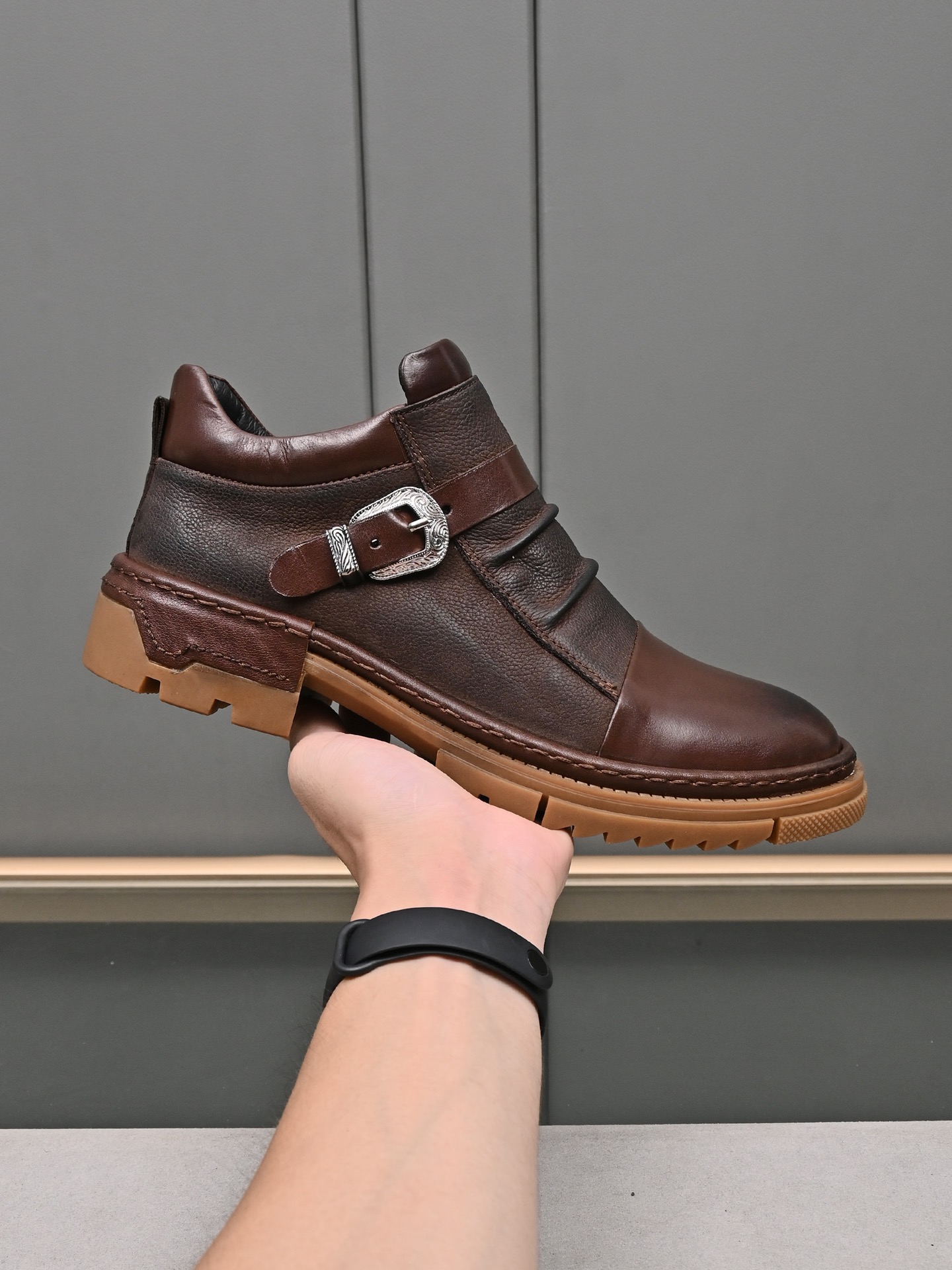 🦾🦾P [Cuero, Mauri] Las nuevas 🔥 botas Martin retro de cuero genuino de Prada, tejido de piel de vaca original de pri…