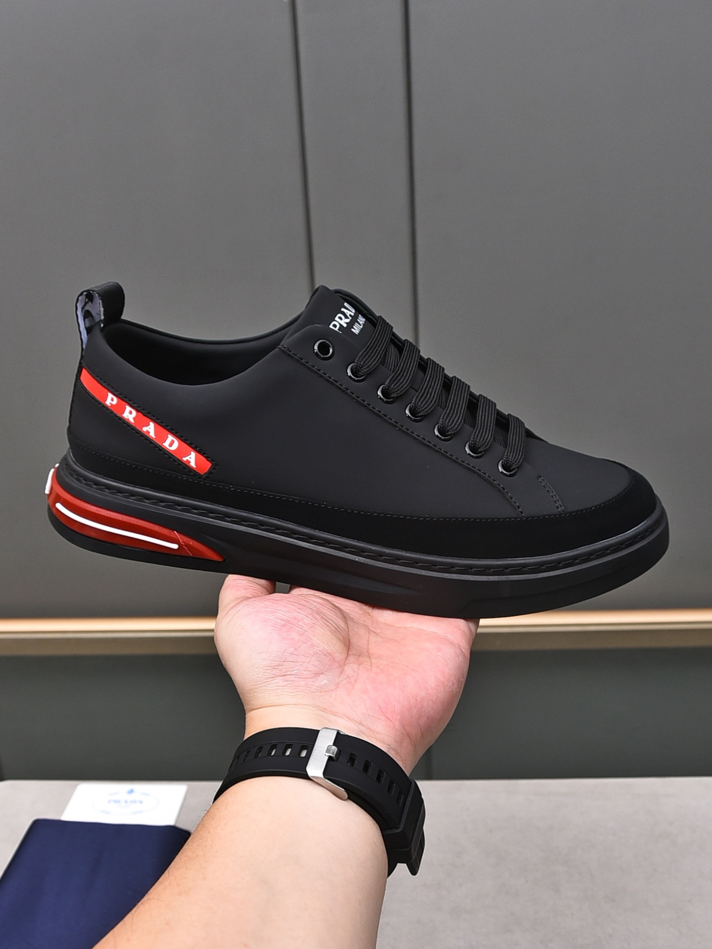 P [Prada] 2023 nuevos zapatos casuales para hombre, nuevo diseño para las cuatro estaciones, mano de obra perfecta, cre…