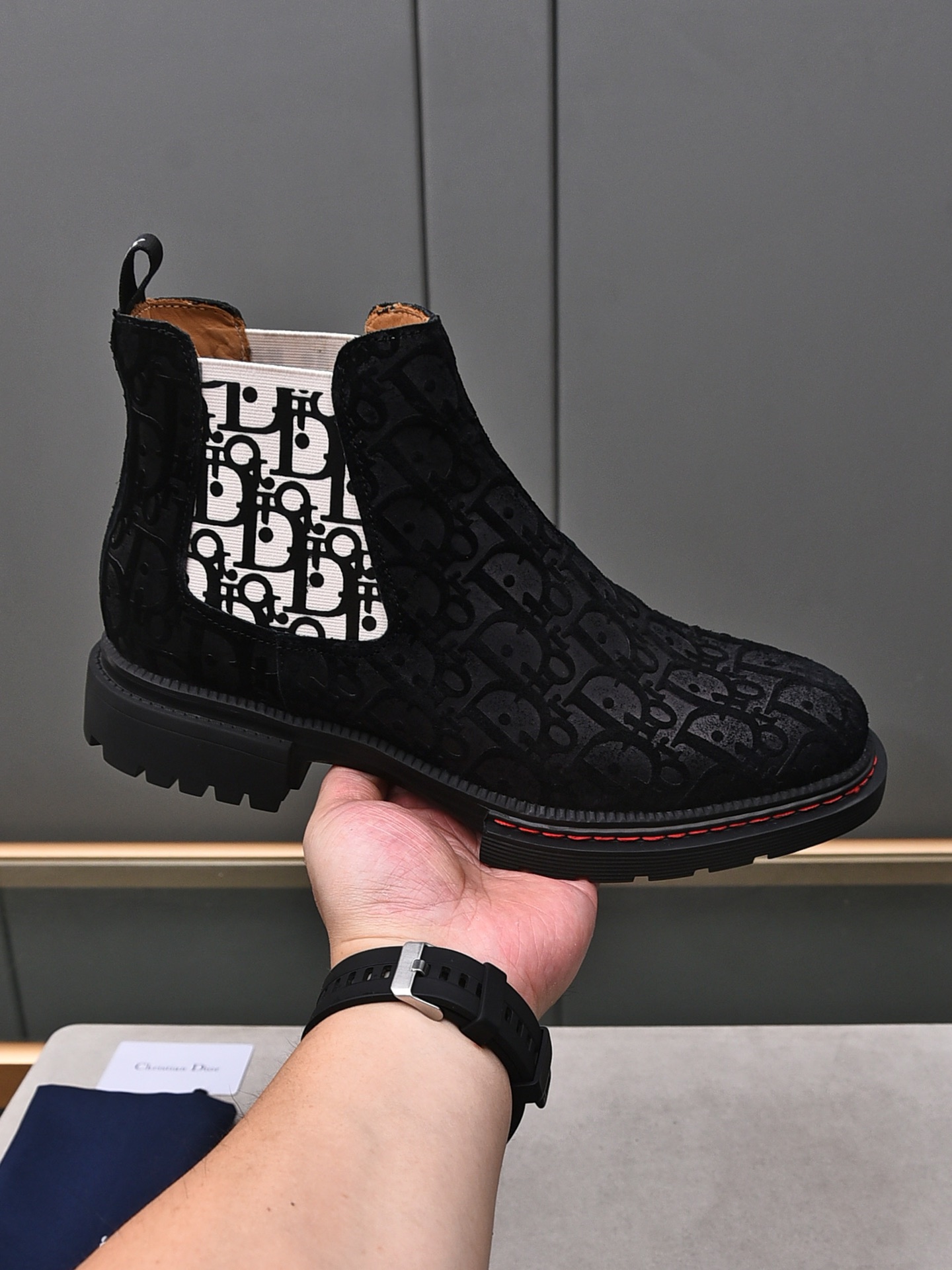 P [DlOR] (Dior) 2023 nuevos zapatos altos de moda para hombres, sitio web oficial 1: 1 Hong Kong: sincronización de con…