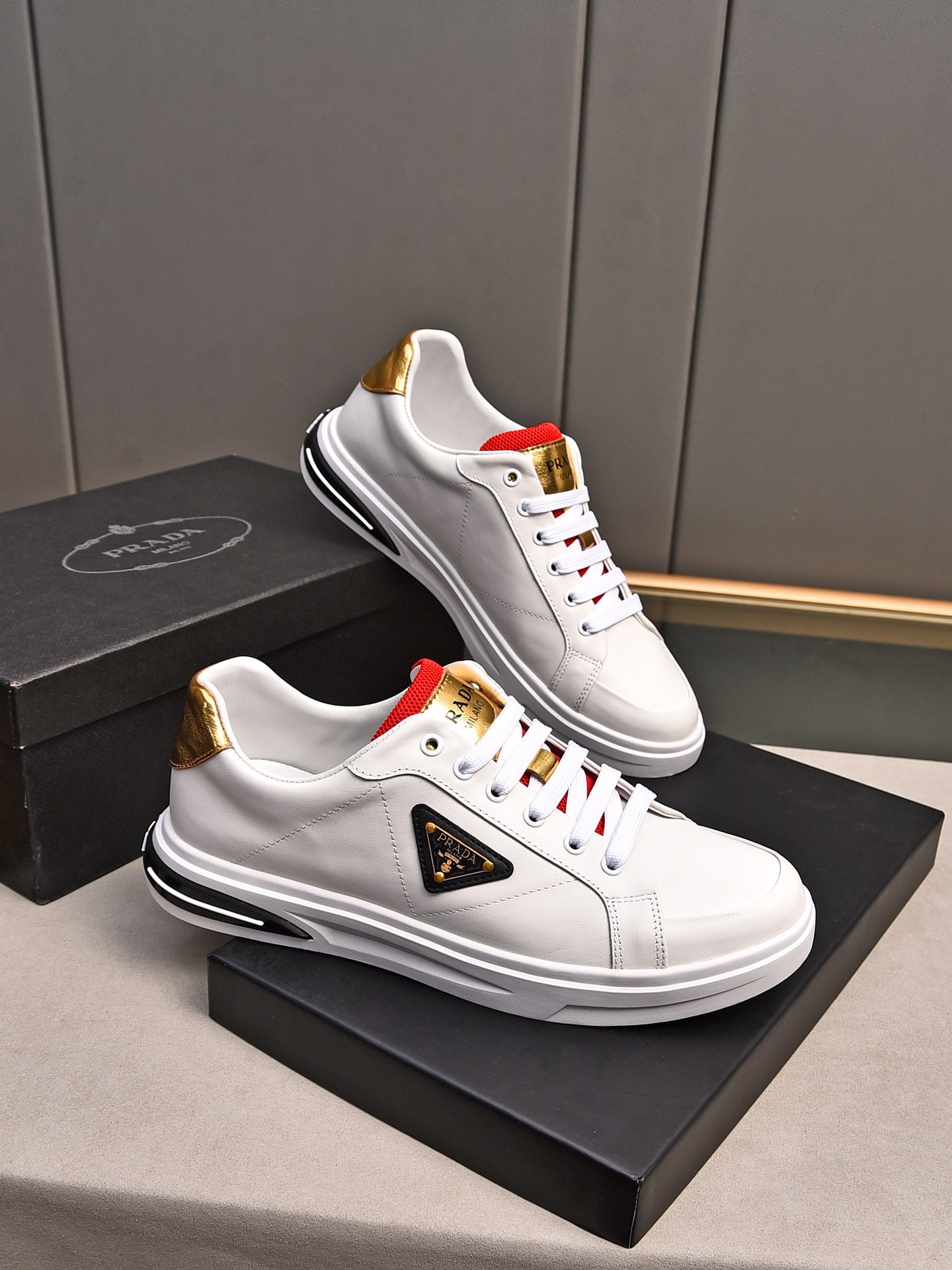 Prada Men's Leather Casual Sneakers Low-Top Fashion White Size 38-44 5 i1716456455 9384 0