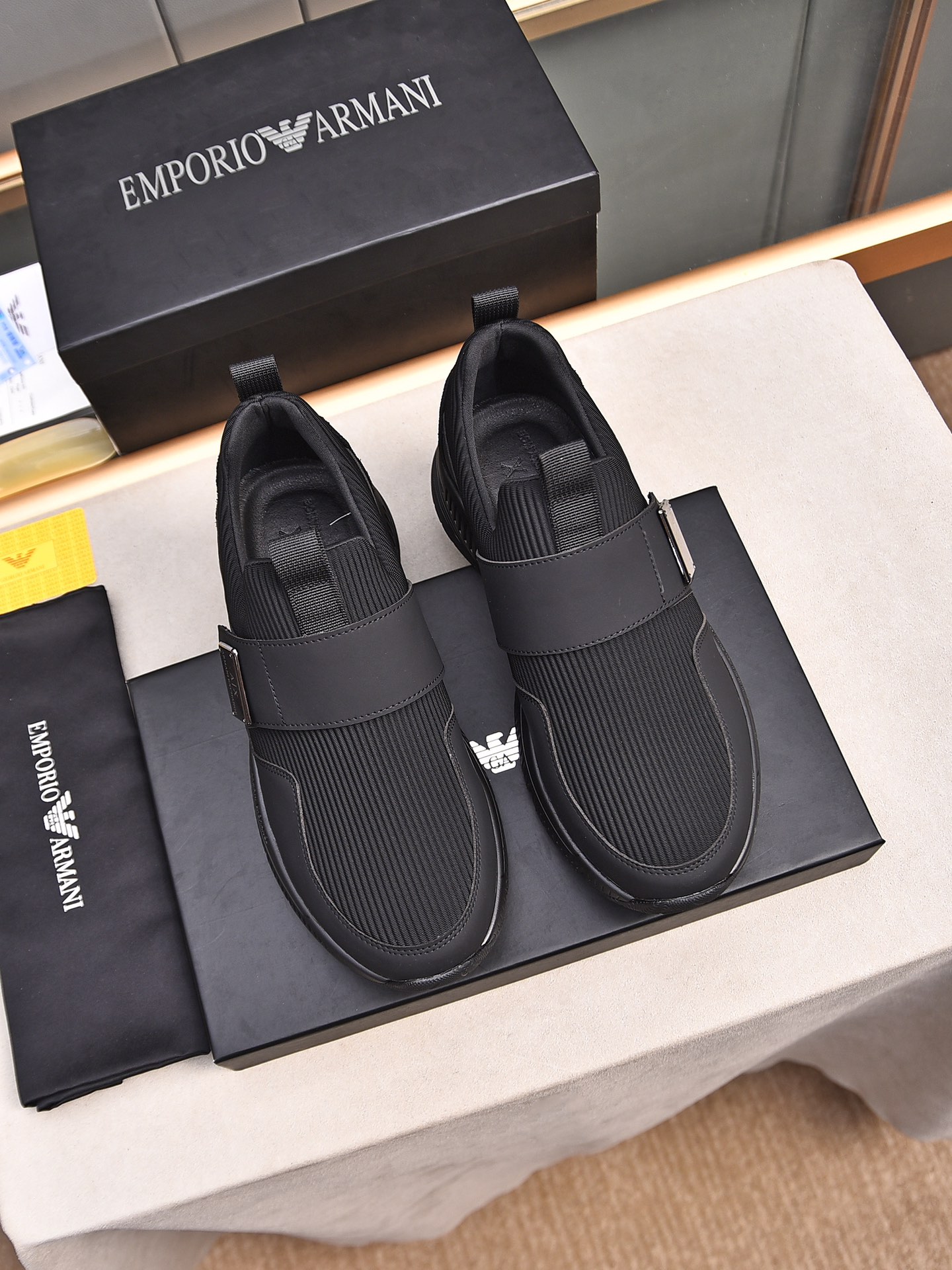 PP240 [Armani] tranquila connotación de confucianismo y elegancia para hacer frente a todo tipo de o