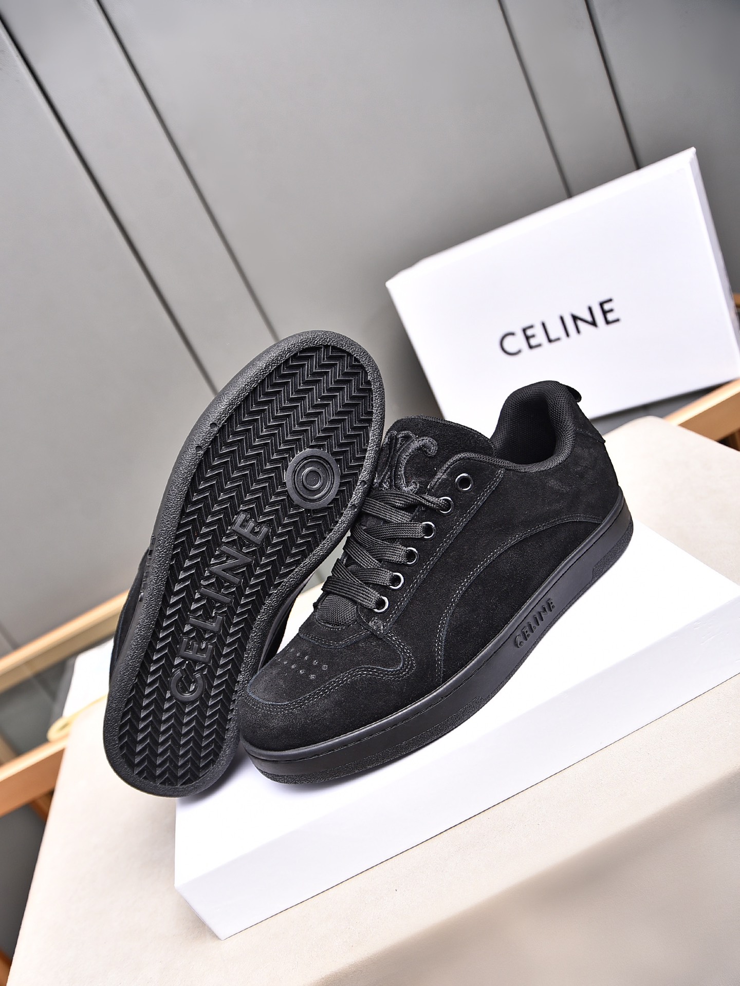 CELINE 2025 Early Spring Black Suede Leather Low-Top Sneakers 4 i1733069845 7524 6