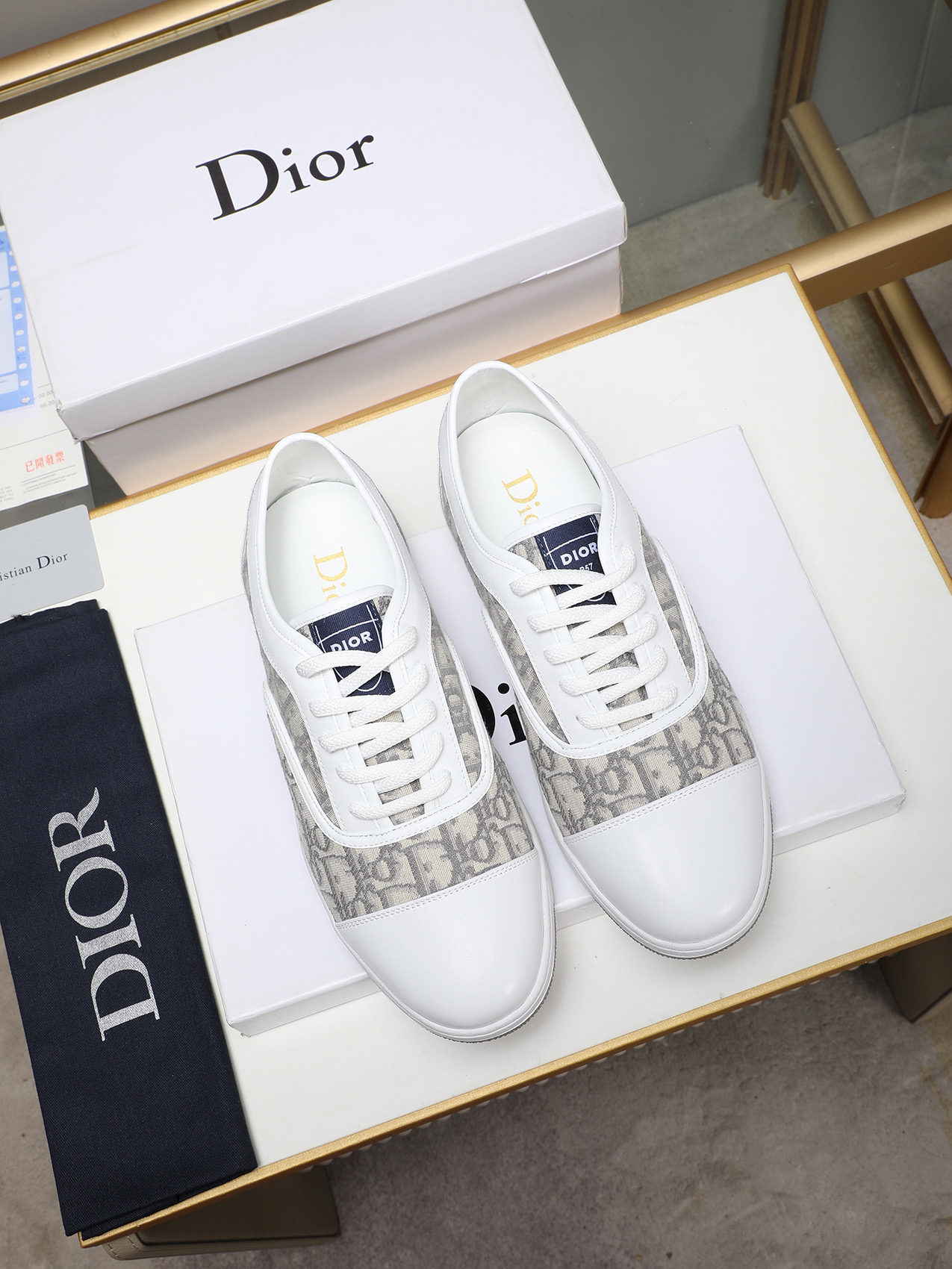 Dior Men's Casual Sneakers in White Leather and Oblique Canvas, Size 38-44 8 i1741683295041 233 0 6