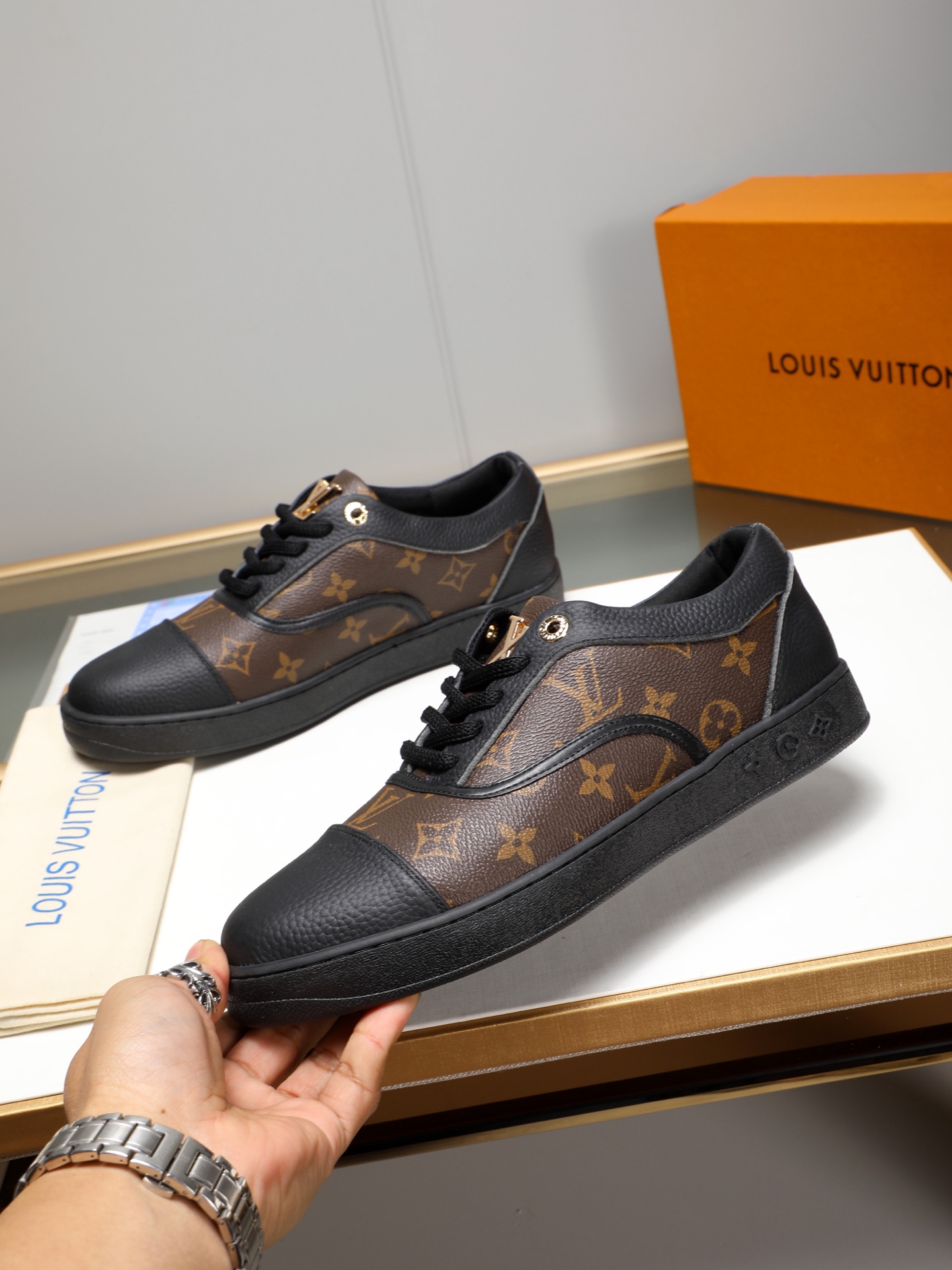 Louis Vuitton Brown Monogram Leather Casual Shoes Sneakers Size 38-44 3 i1741683455371 9126 0 1