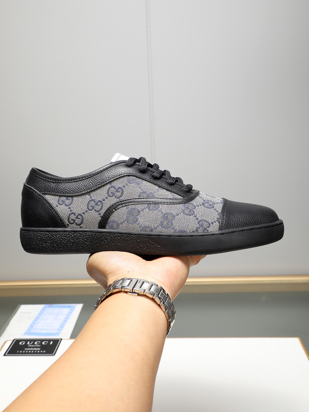 Gucci Men's Leather and Canvas Lace-Up Sneakers - Classic Design, Comfortable Fit