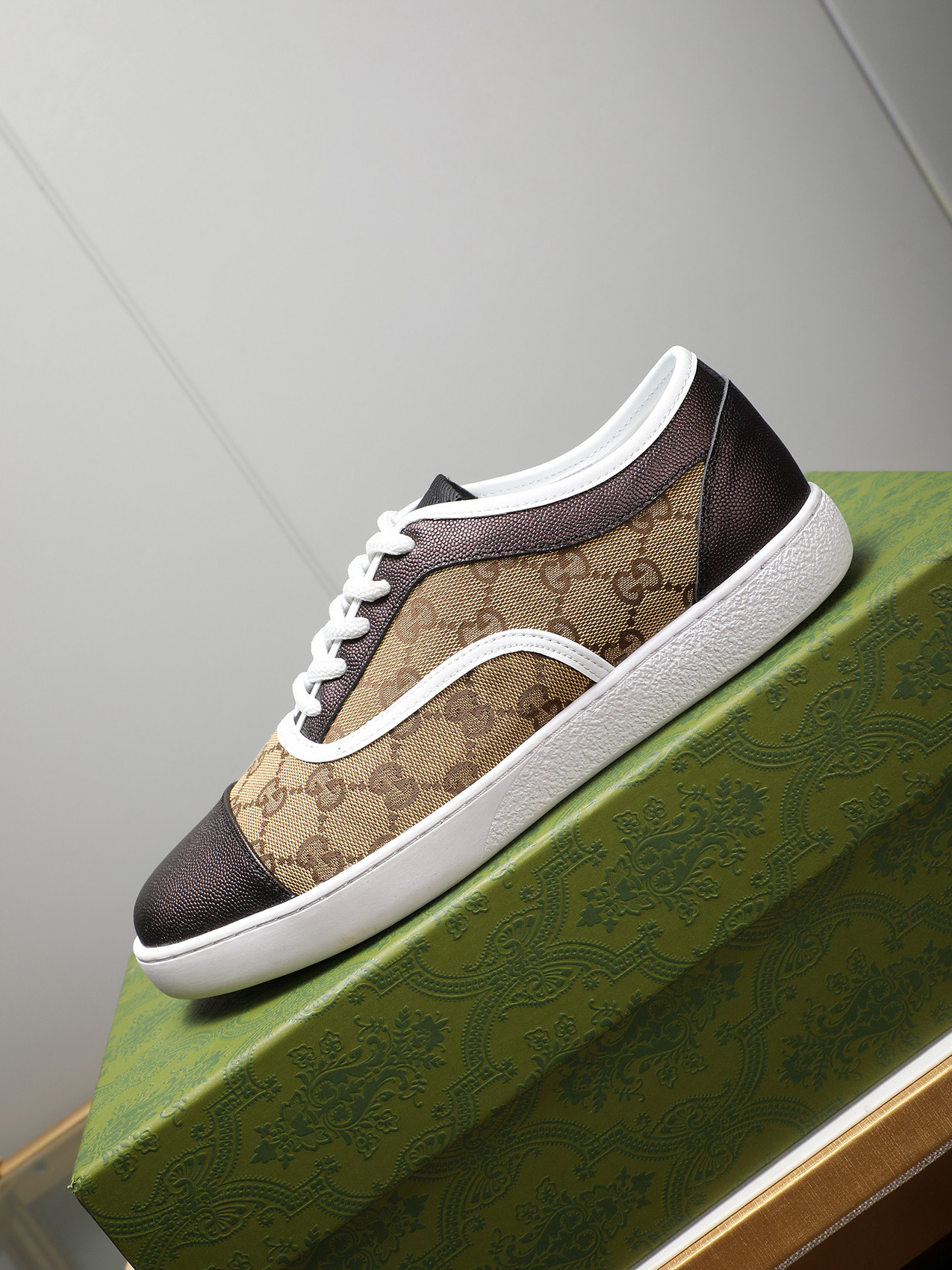 Gucci Men's Brown Leather Sneakers with GG Monogram Canvas, Sizes 38-44 7 i1741683667201 3244 0 5