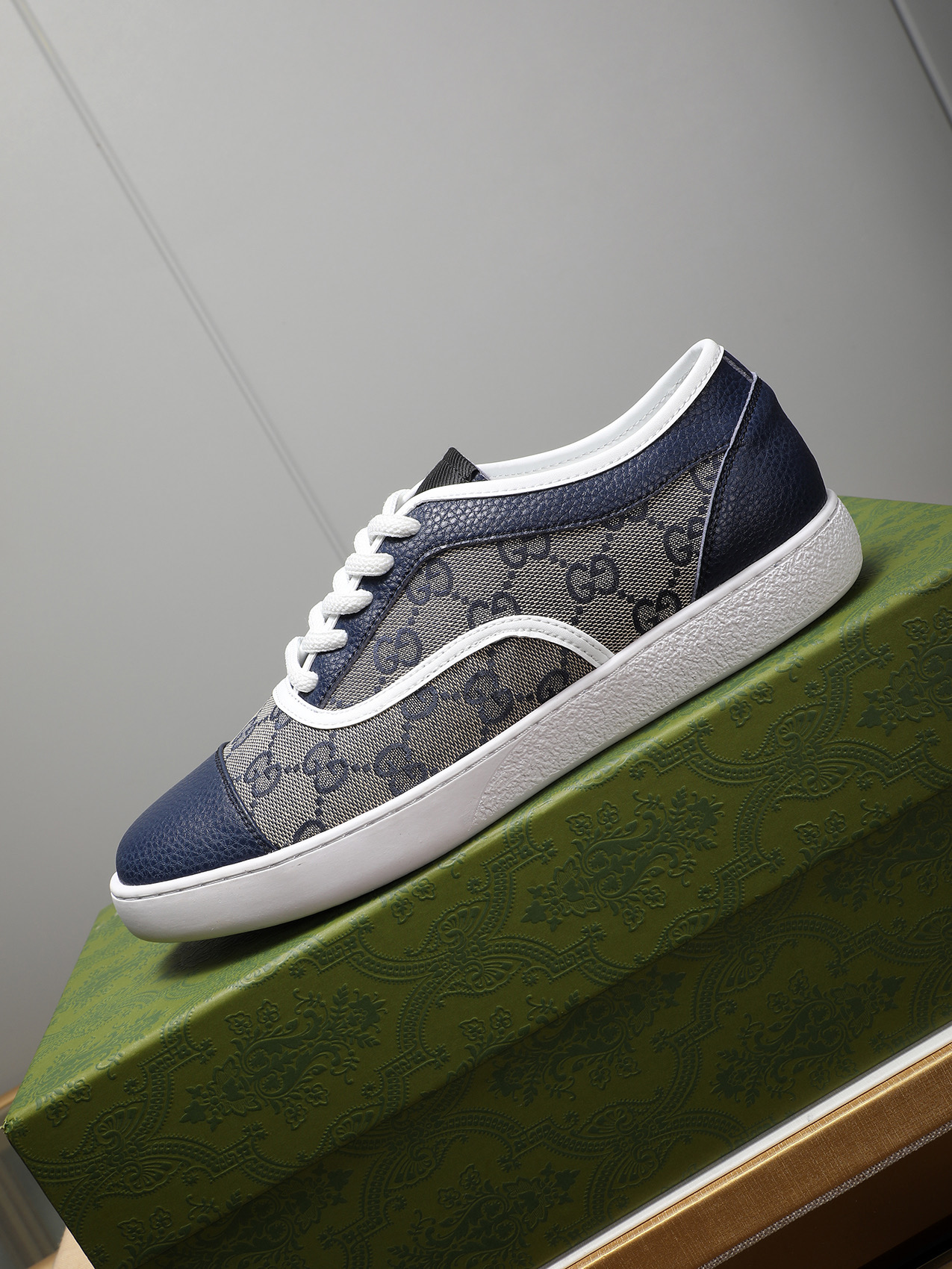 Gucci Men's Leather Trim Logo Sneakers, Blue, Sizes 38-44 6 i1741683692713 8503 0 4