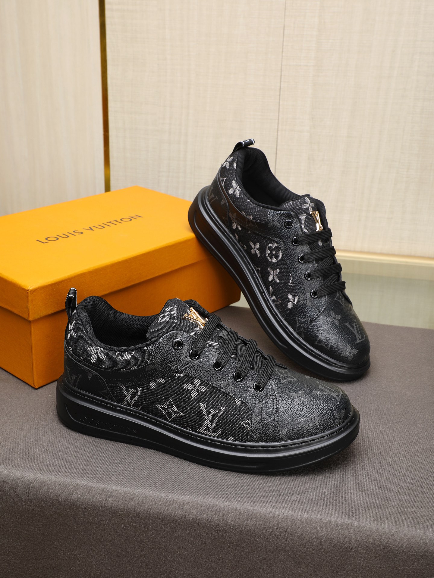 Louis Vuitton Men's Embossed Leather Sneakers - Stylish & Comfortable 5 i1741684587848 2452 0 3