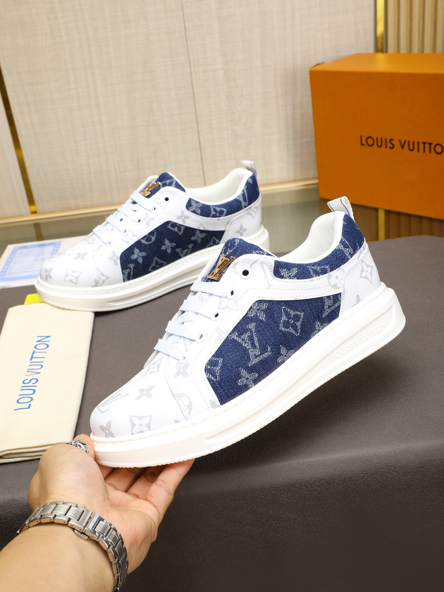 Louis Vuitton Men's Leather Monogram Sneakers - Stylish & Comfortable 3 i1741684623608 8310 0 1