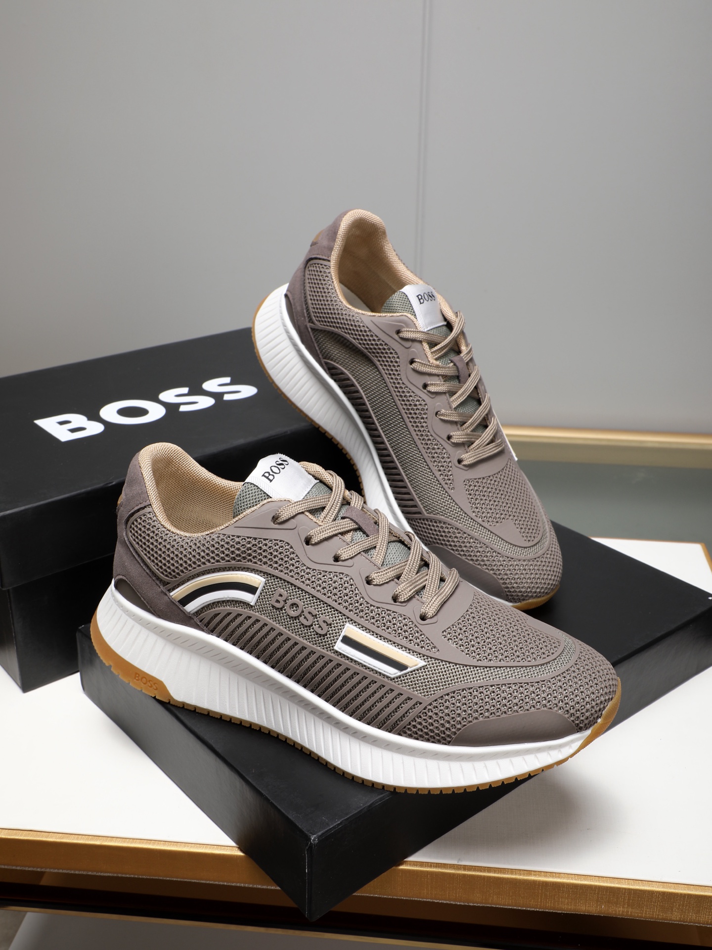 BOSS Men's Lightweight Mesh Running Shoes Breathable Sneakers, Comfort & Style 5 i1741853362309 5143 0 3