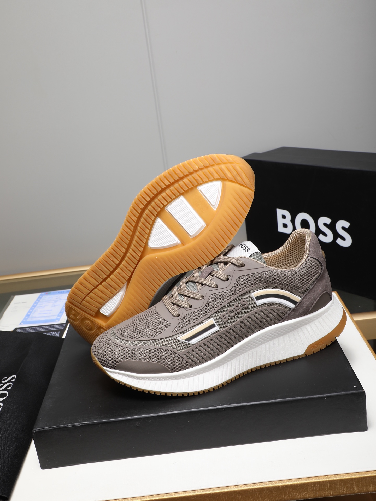 BOSS Men's Lightweight Mesh Running Shoes Breathable Sneakers, Comfort & Style 4 i1741853368064 1093 0 2