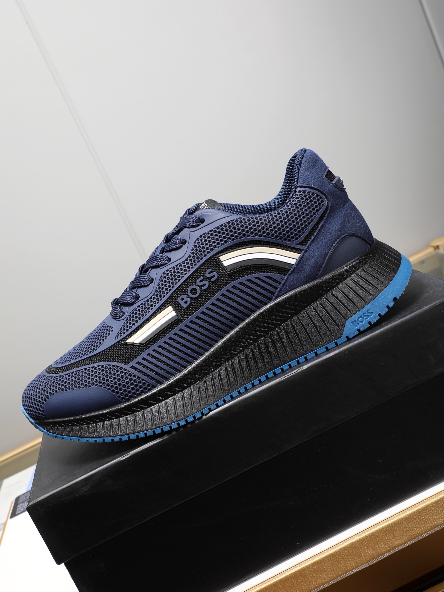 BOSS Men's Stylish Lightweight Mesh Running Shoes - Comfortable and Trendy 7 i1741853419176 9593 0 5