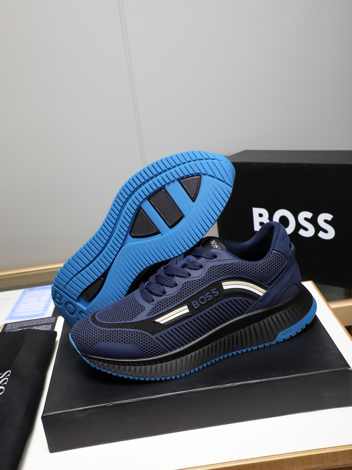 BOSS Men's Stylish Lightweight Mesh Running Shoes - Comfortable and Trendy 4 i1741853421379 9351 0 2