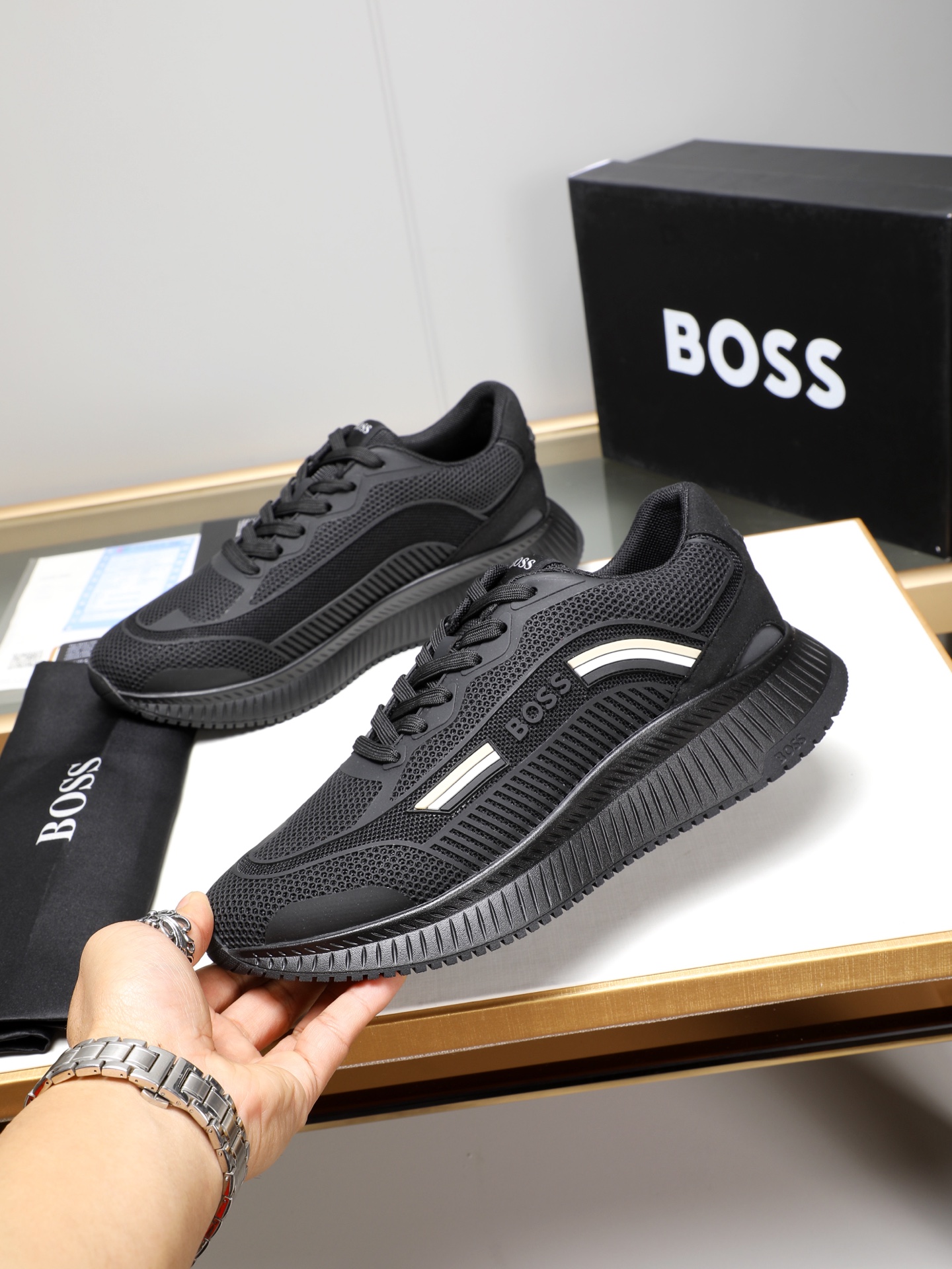 i1741853443767 1555 0 1