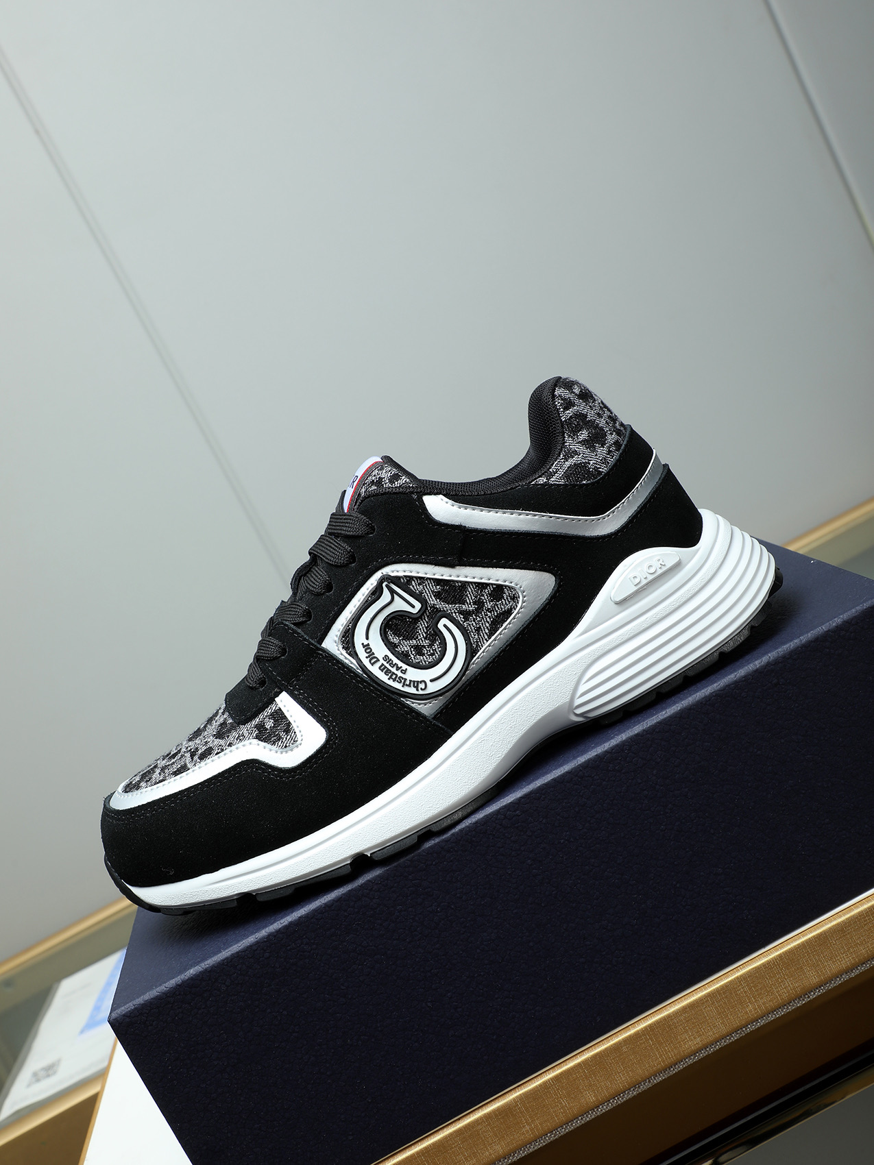 Christian Dior Chrono Sneakers, Stylish and Comfortable Athletic Shoes 6 i1741855387463 9085 0 4