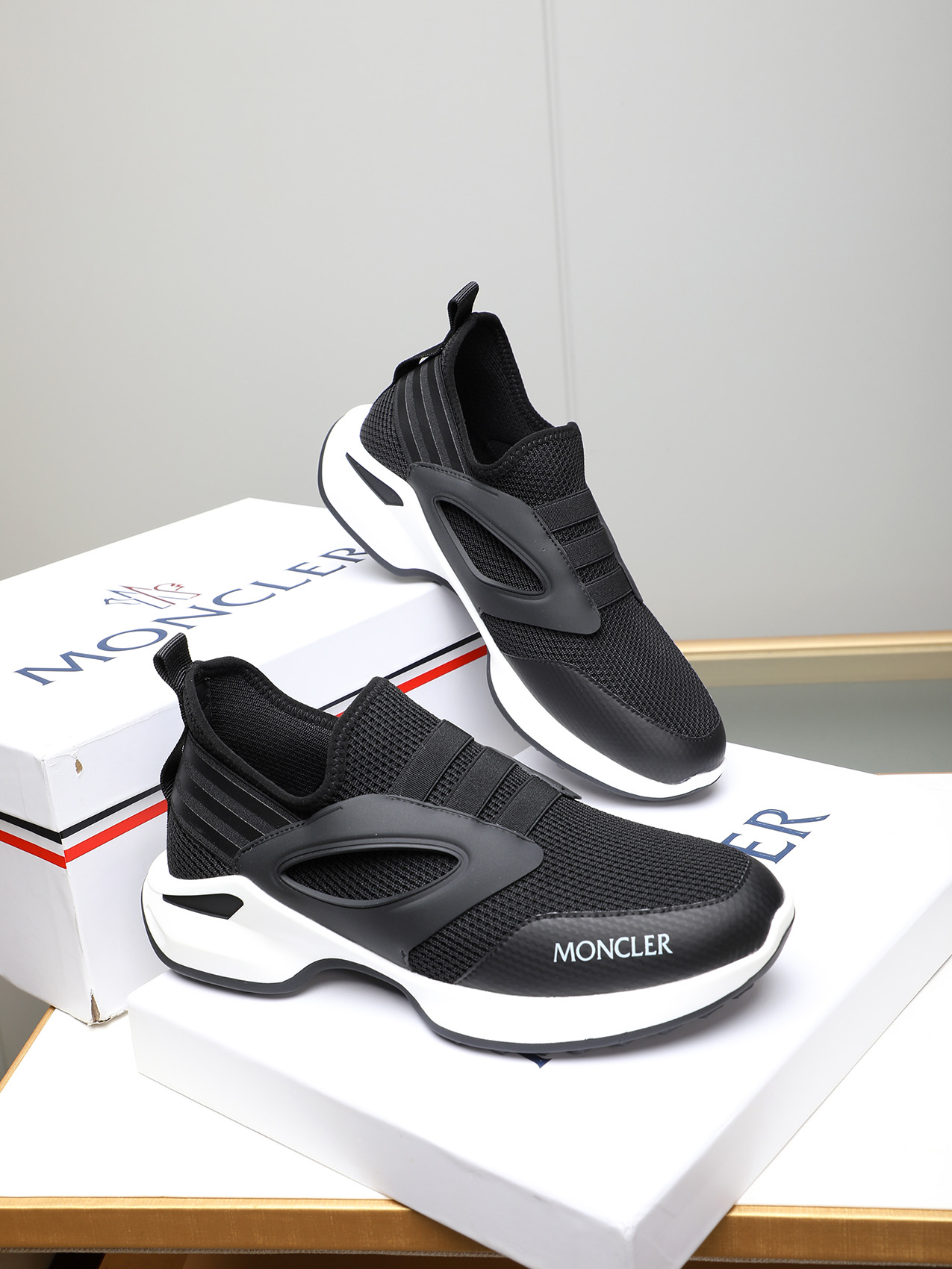Moncler Men's Outdoor Slip-On Sneakers - Comfortable and Fashionable 5 i1741856502698 1465 0 3