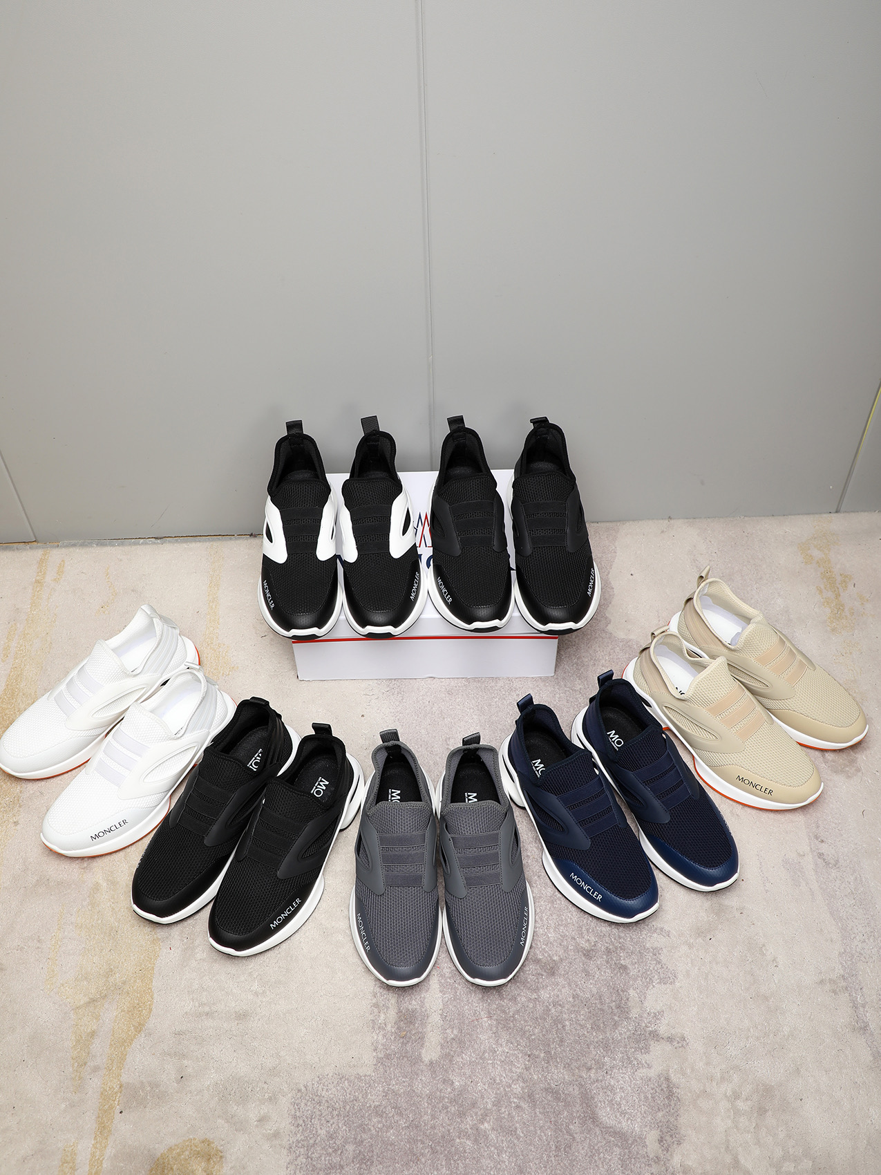 Moncler Men's Outdoor Lace-Up Sneakers: Comfortable, Slip-Resistant, Stylish 10 i1741856503336 3665 0 8
