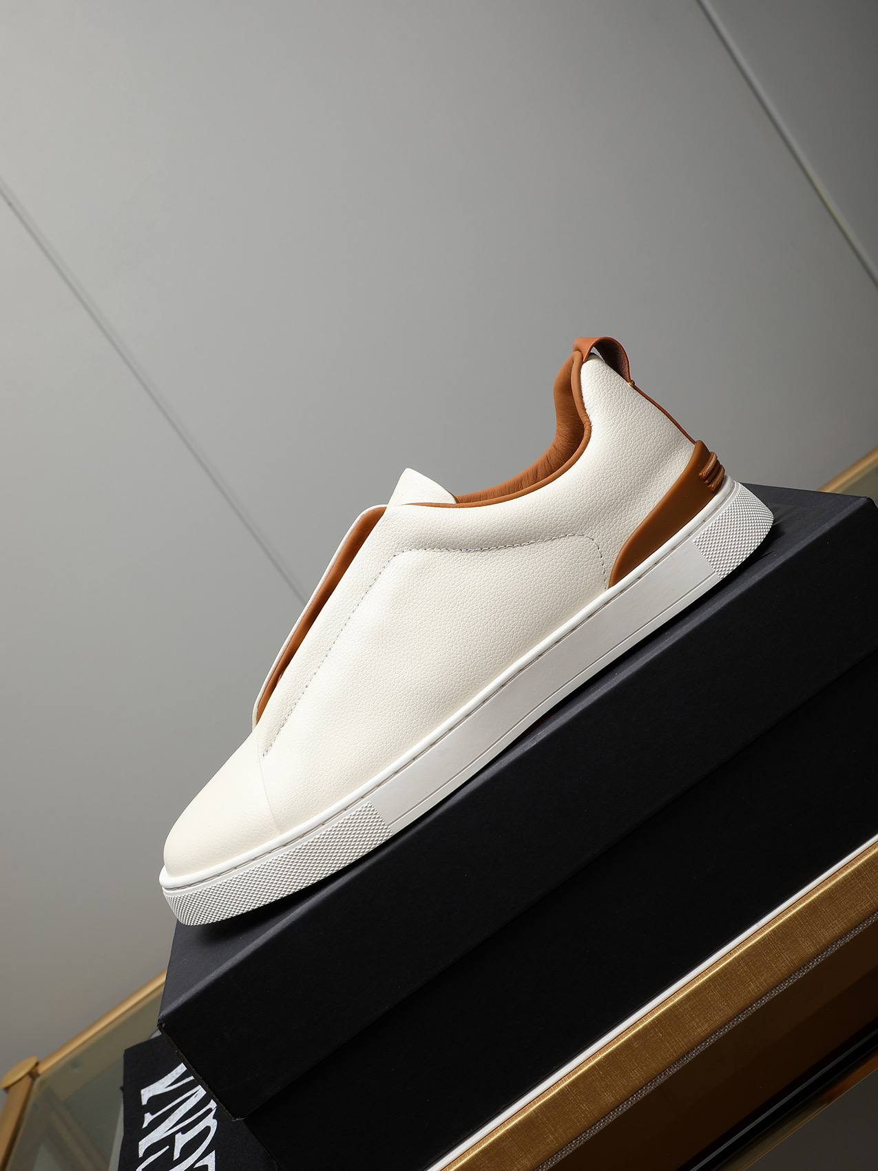 Zegna Men's Leather Slip-On Sneakers - Simple, Classic, and Comfortable 7 i1742028494710 5325 0 5