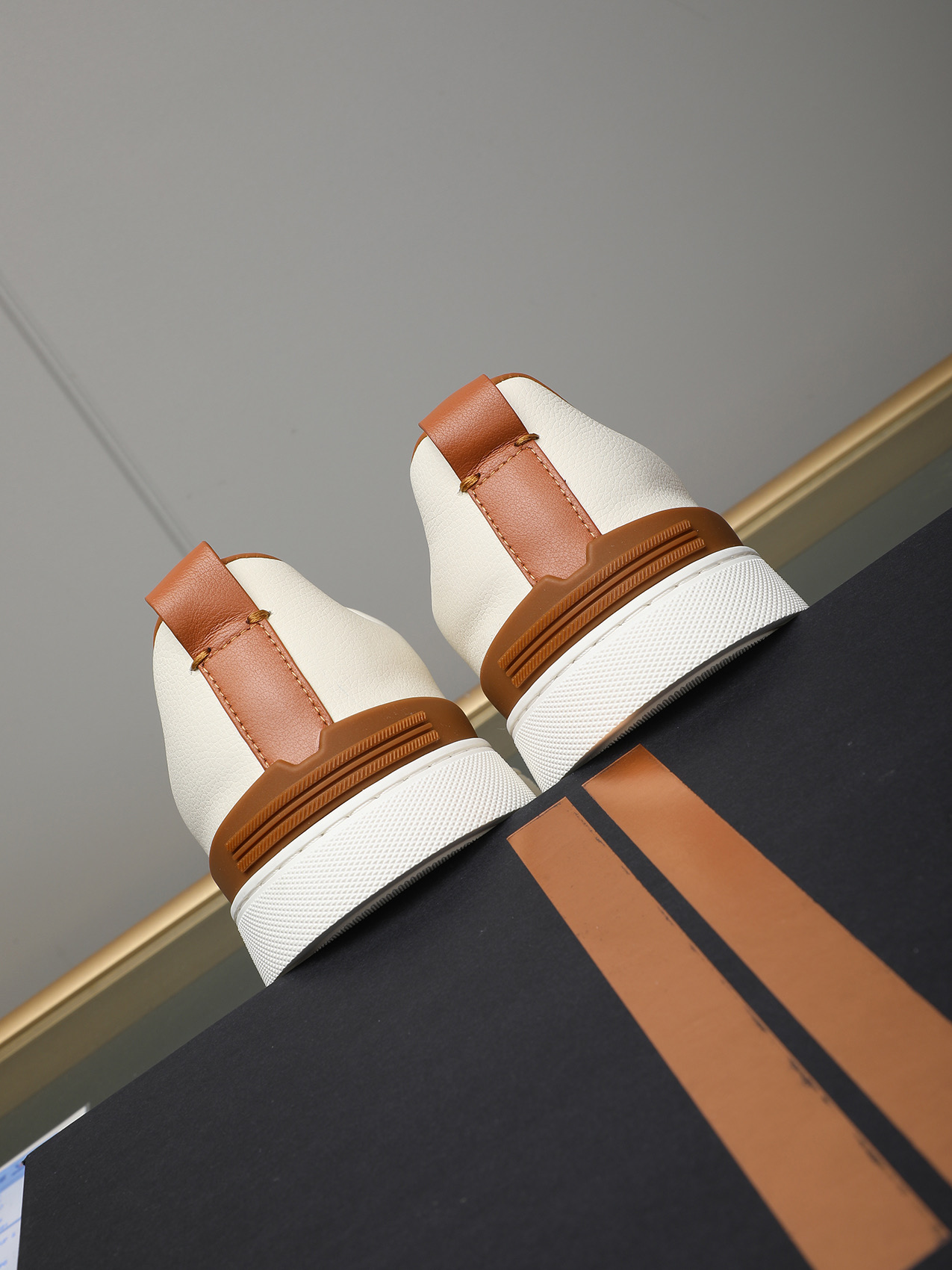 Zegna Men's Leather Slip-On Sneakers - Simple, Classic, and Comfortable 6 i1742028494975 1237 0 4