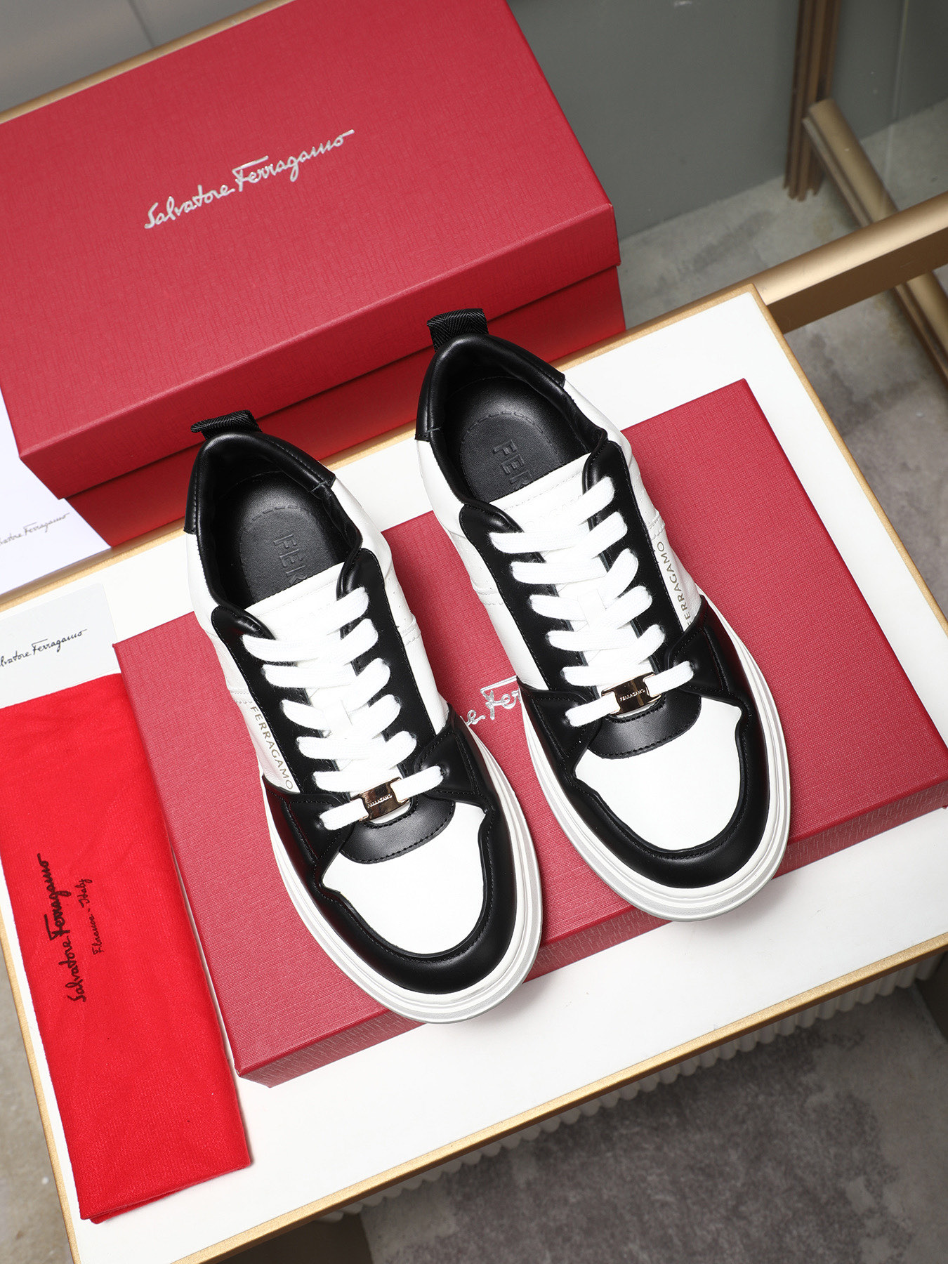 Ferragamo Men's Leather Low-Top Casual Sneakers, Thick Sole, Modern Style 10 i1742632466944 3807 0 8