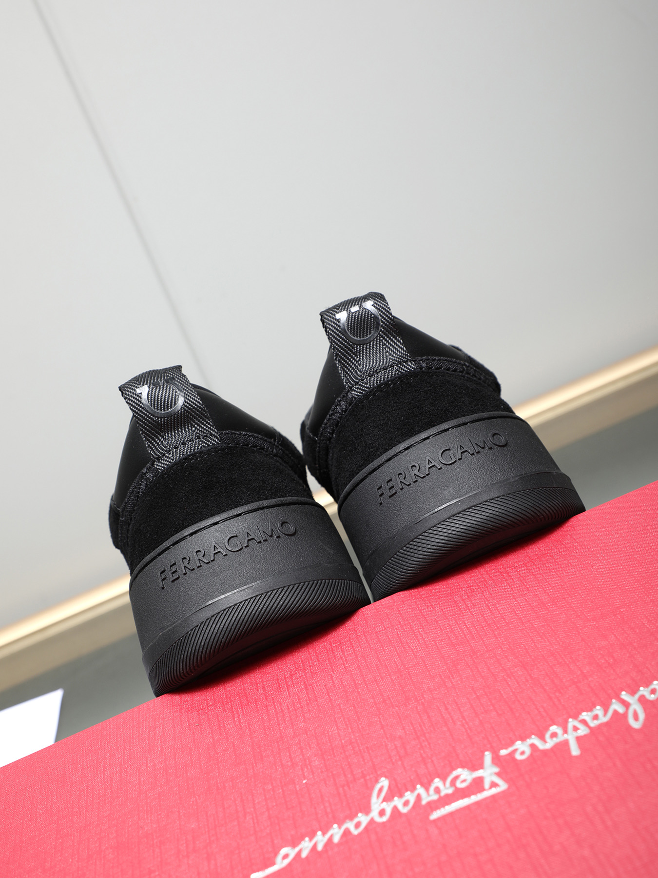 Ferragamo Men's Black Leather Low-Top Sneakers with FF Logo - Size 39-44 6 i1742632677920 5202 0 4