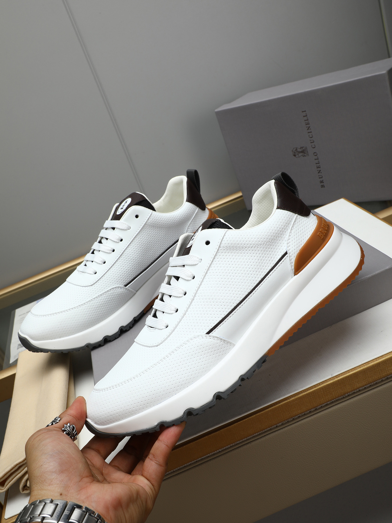 Brunello Cucinelli Men's Leather Sneakers - Italian Design, Comfortable & Breathable 25 i1743236907546 3732 0 1
