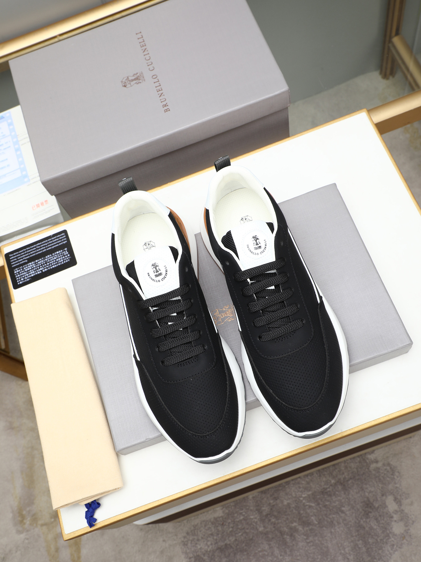 Brunello Cucinelli Men's Leather Sneakers - Italian Luxury & Comfort 10 i1743236922731 5241 0 8
