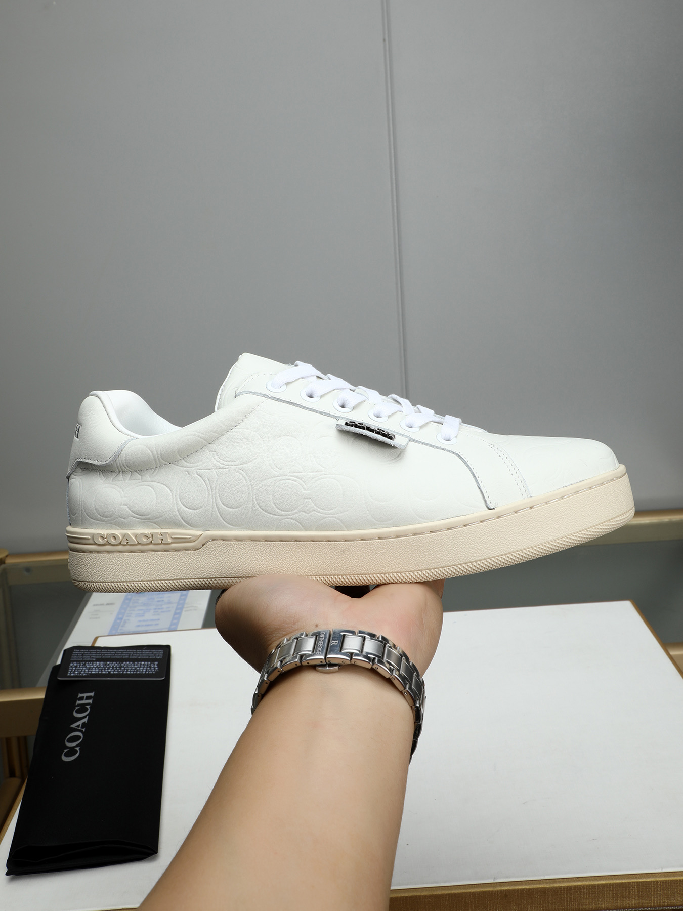 Coach Men's Low Top Leather Sneakers Casual Lace-Up Fashion White 2 i1743526502368 5268 0 0