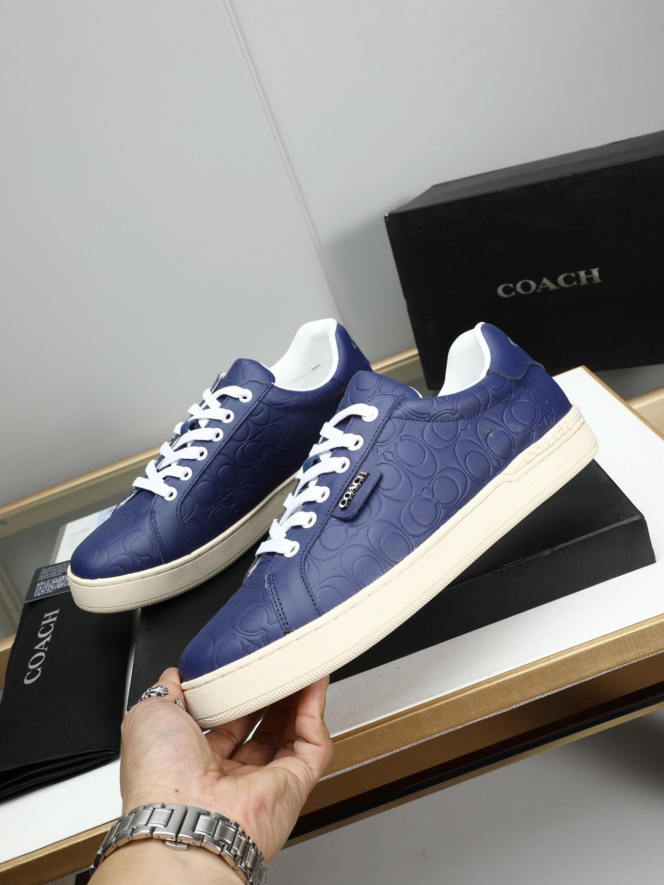 Coach Men's Low-Top Leather Sneaker, Lace-Up Fashionable All-Match Casual Shoes 3 i1743526632288 597 0 1