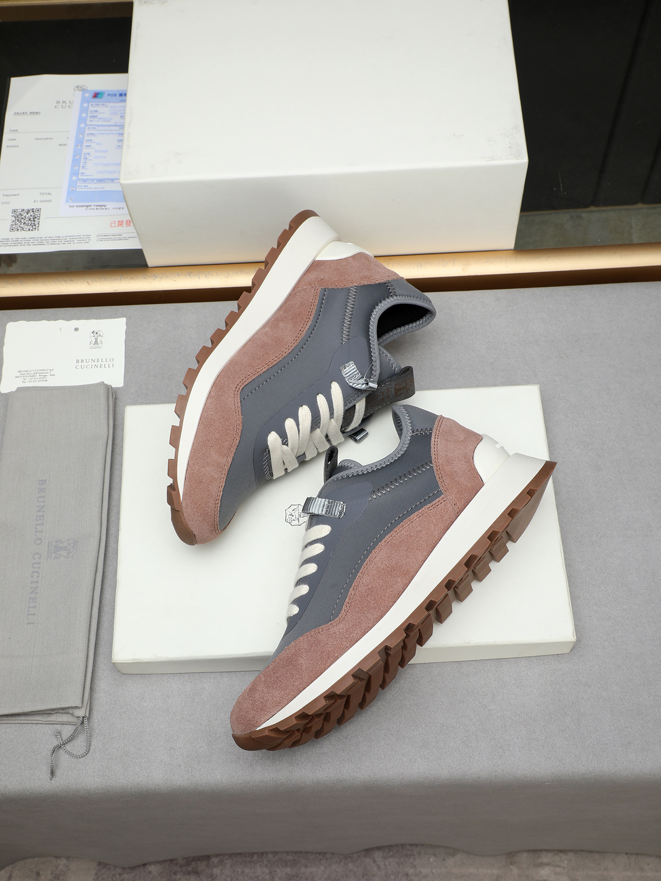 Brunello Cucinelli Men's Leather and Fabric Sneakers - Casual Style 3 i1744103259524 2978 0 1