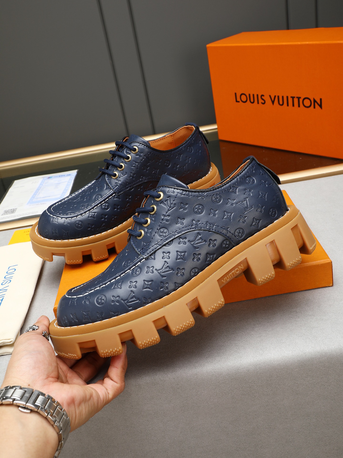 Louis Vuitton Checker Embossed Leather Oxford Shoes with Thick Sole 3 i1744445406965 4895 0 1