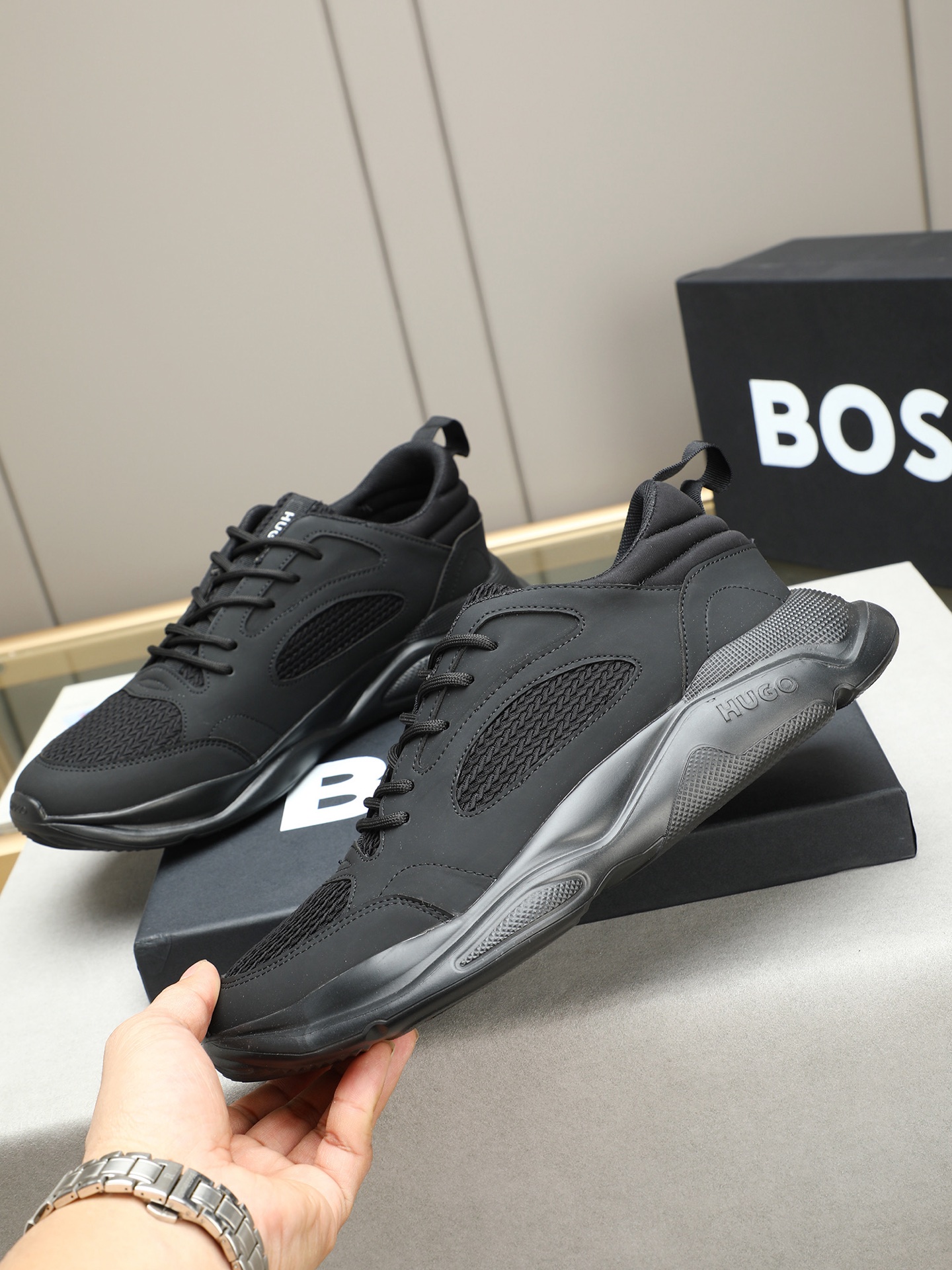 HUGO Stylish Men's Sneakers with Elastic Fabric & Leather Accent - Comfortable 3 i1744795890562 1359 0 1