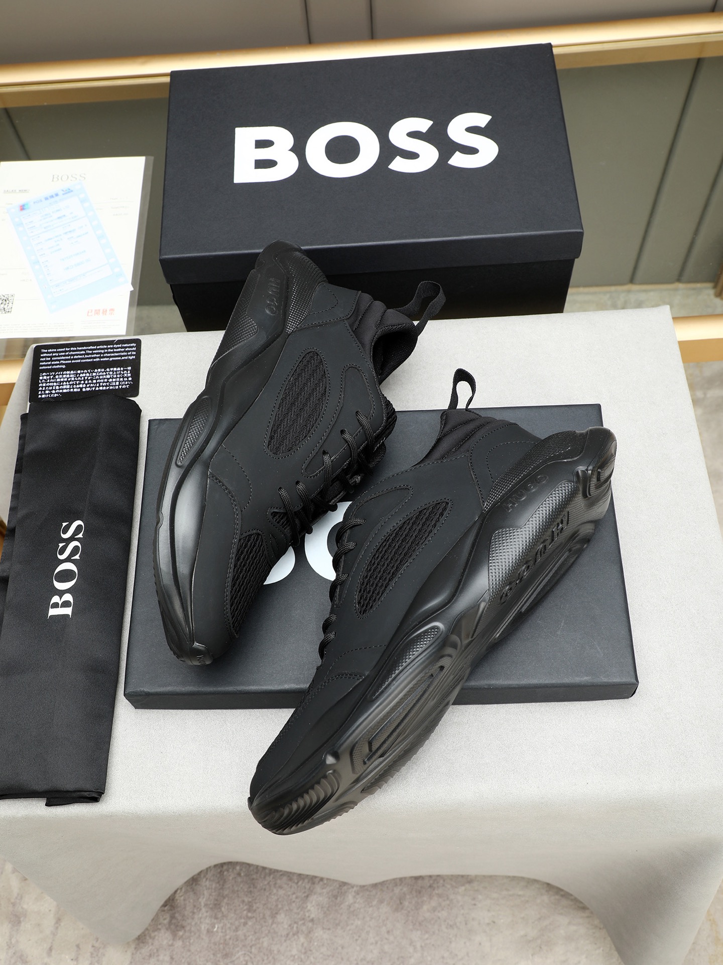 HUGO Stylish Men's Sneakers with Elastic Fabric & Leather Accent - Comfortable 8 i1744795891843 8910 0 6