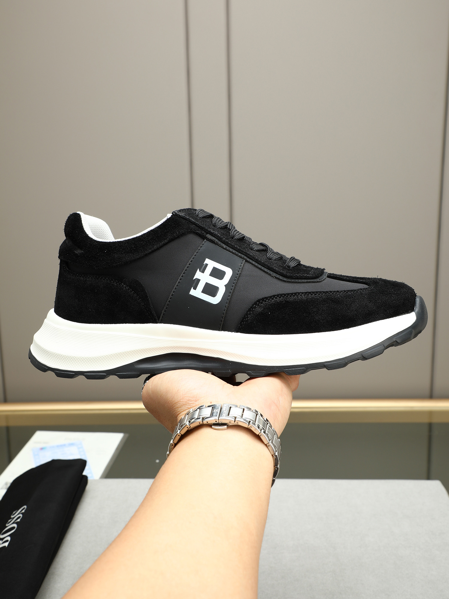 BOSS Men's Stylish Black Sneakers - Comfortable, Lightweight, and Trendy 1 BOSS Men's Stylish Black Sneakers - Comfortable, Lightweight, and Trendy