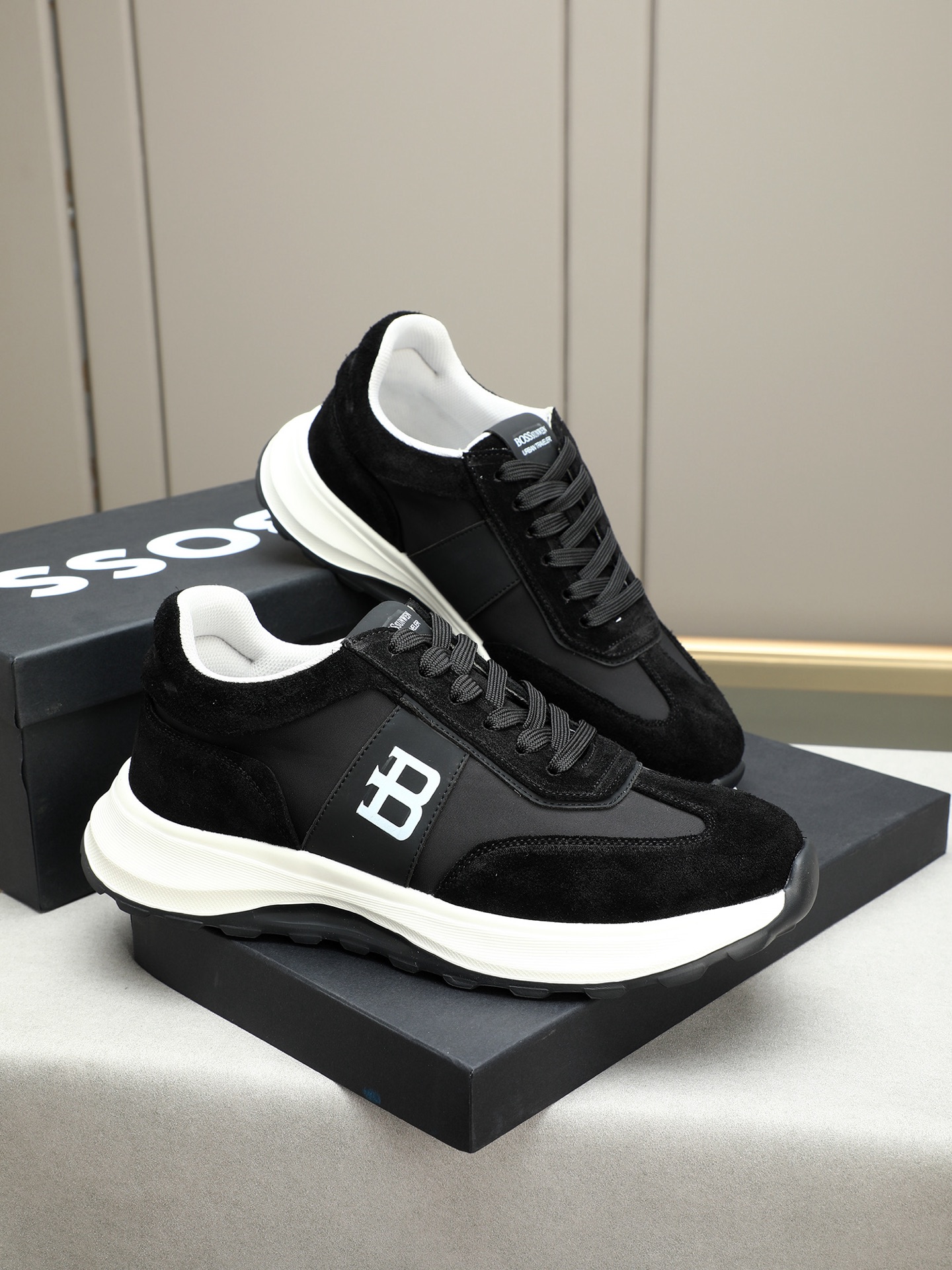 BOSS Men's Stylish Black Sneakers - Comfortable, Lightweight, and Trendy 5 i1744796059464 1002 0 3