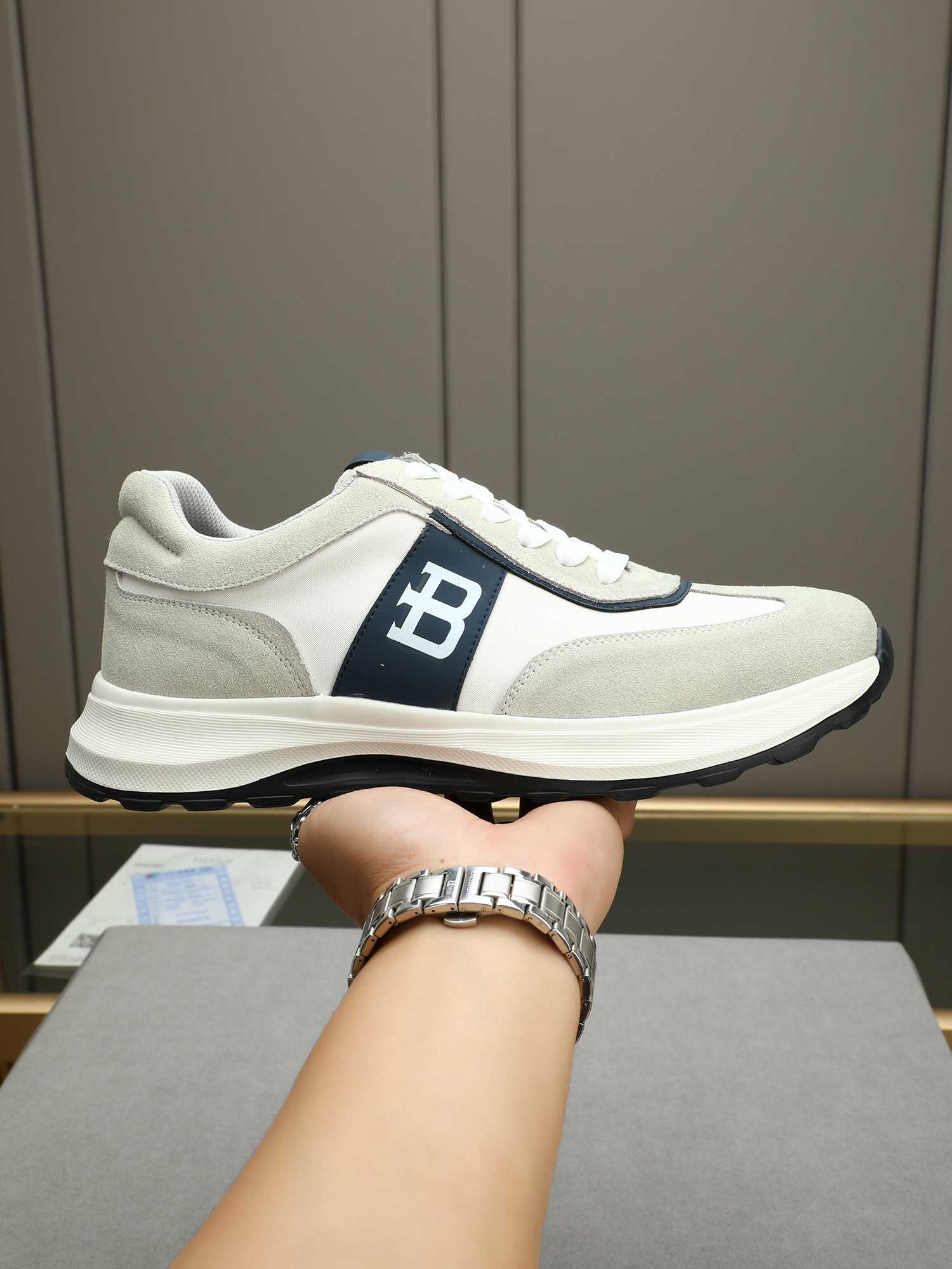BOSS Men's Fashion Sneakers, Lightweight, Comfortable, and Stylish - Size 38-44 2 i1744796081383 487 0 0