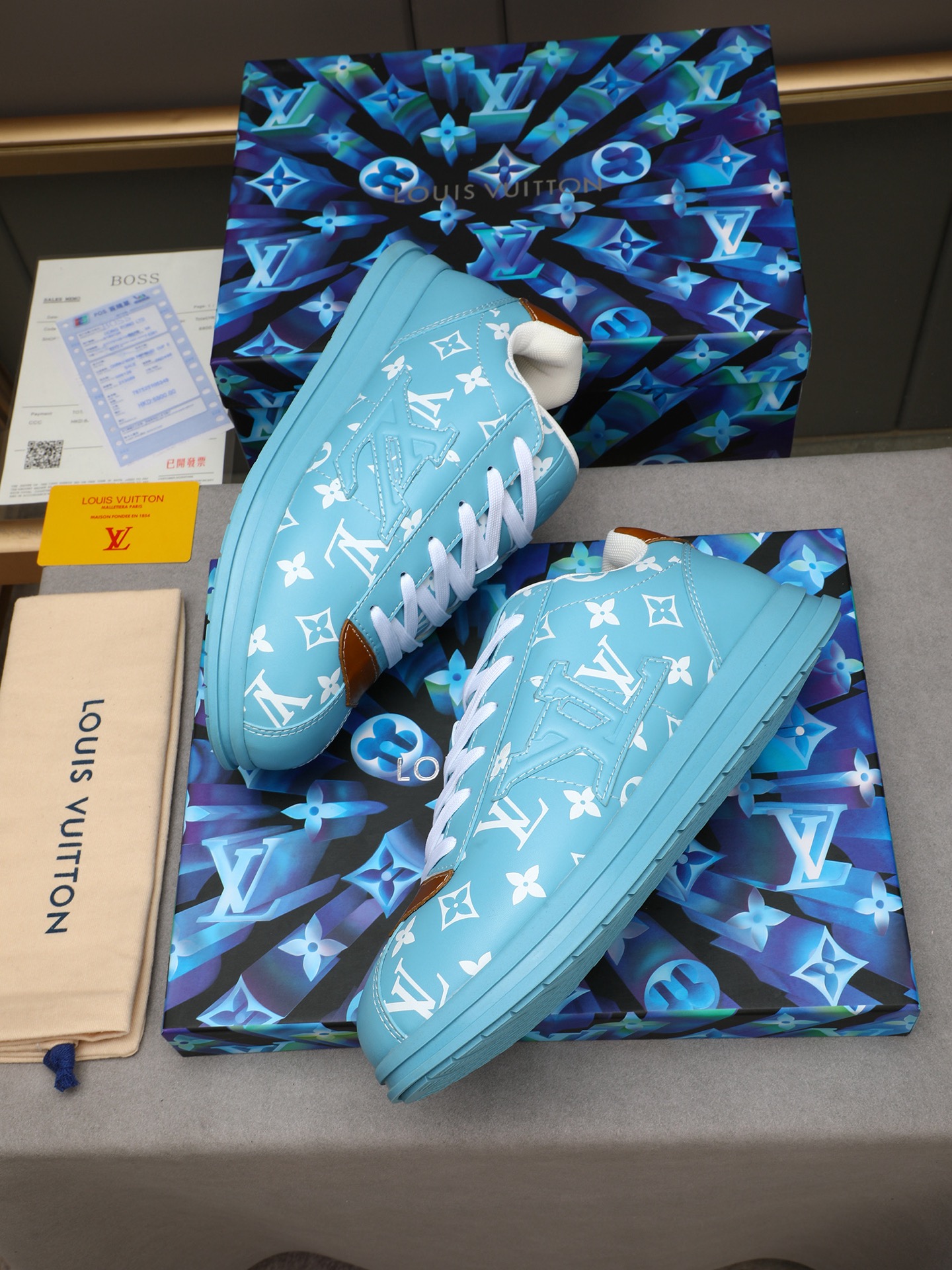 Louis Vuitton Blue Runner Tatic Sneakers Monogram Leather Casual Shoes 8 i1745131985637 2836 0 6