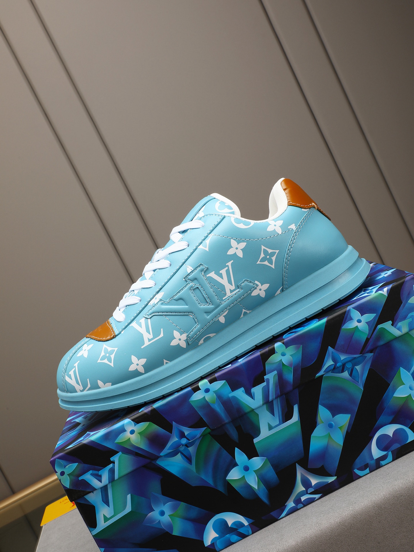 Louis Vuitton Blue Runner Tatic Sneakers Monogram Leather Casual Shoes 6 i1745131986756 4595 0 4
