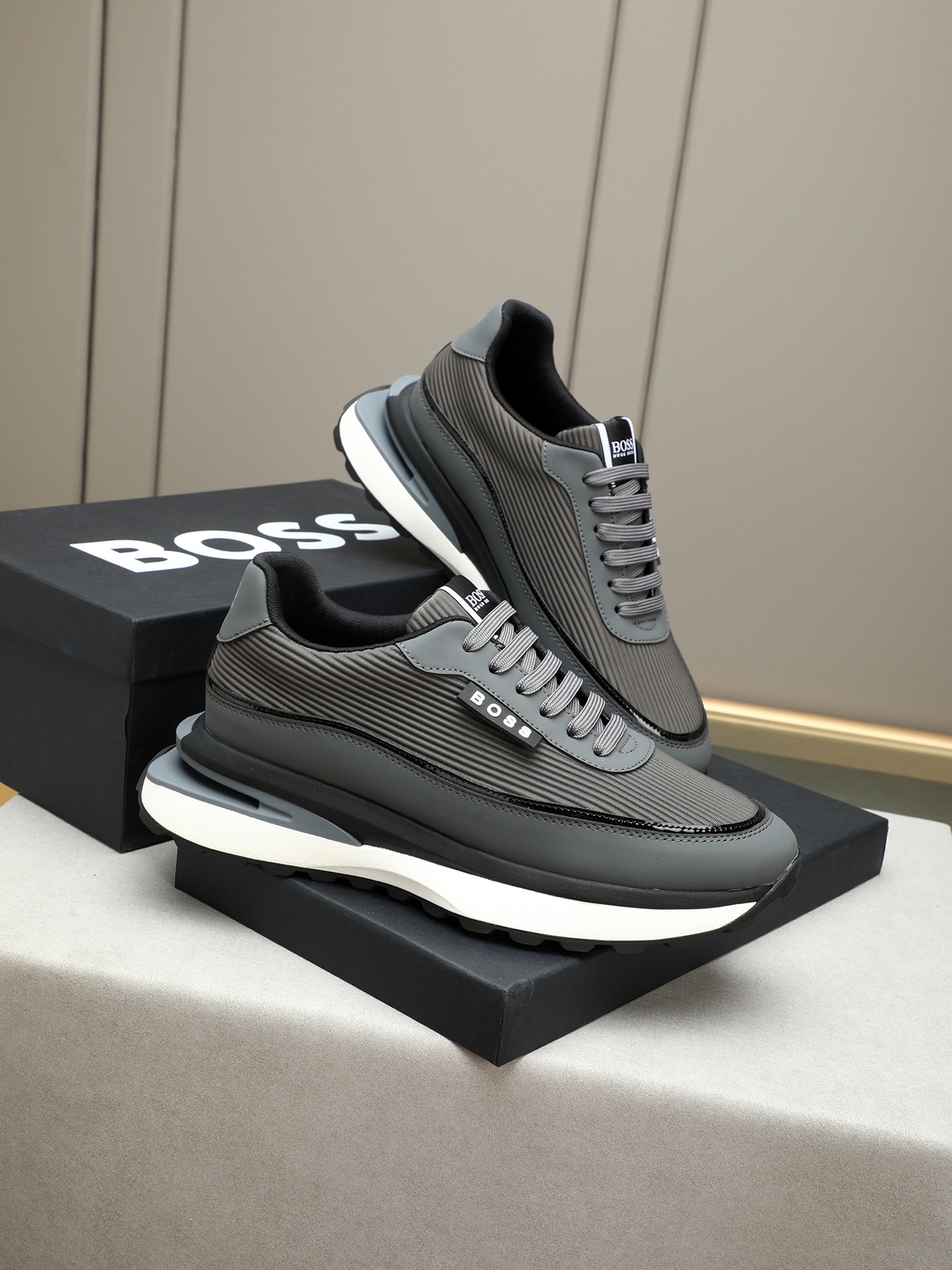 BOSS Men's Stylish Gray Leather Sneakers - Comfortable & Durable, Sizes 38-44 5 i1745312452490 246 0 3