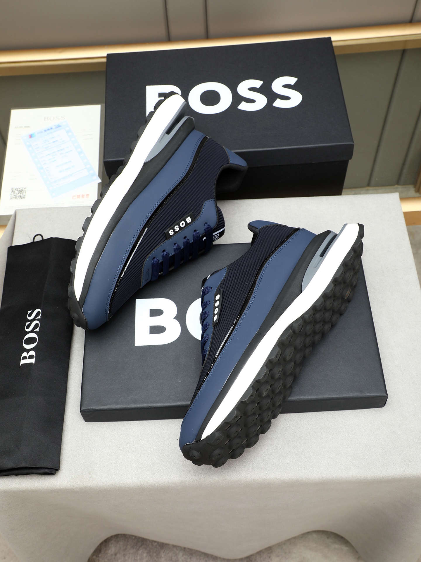 BOSS Men's Stylish Leather Sneakers - Comfortable and Breathable 9 i1745312467431 6913 0 7