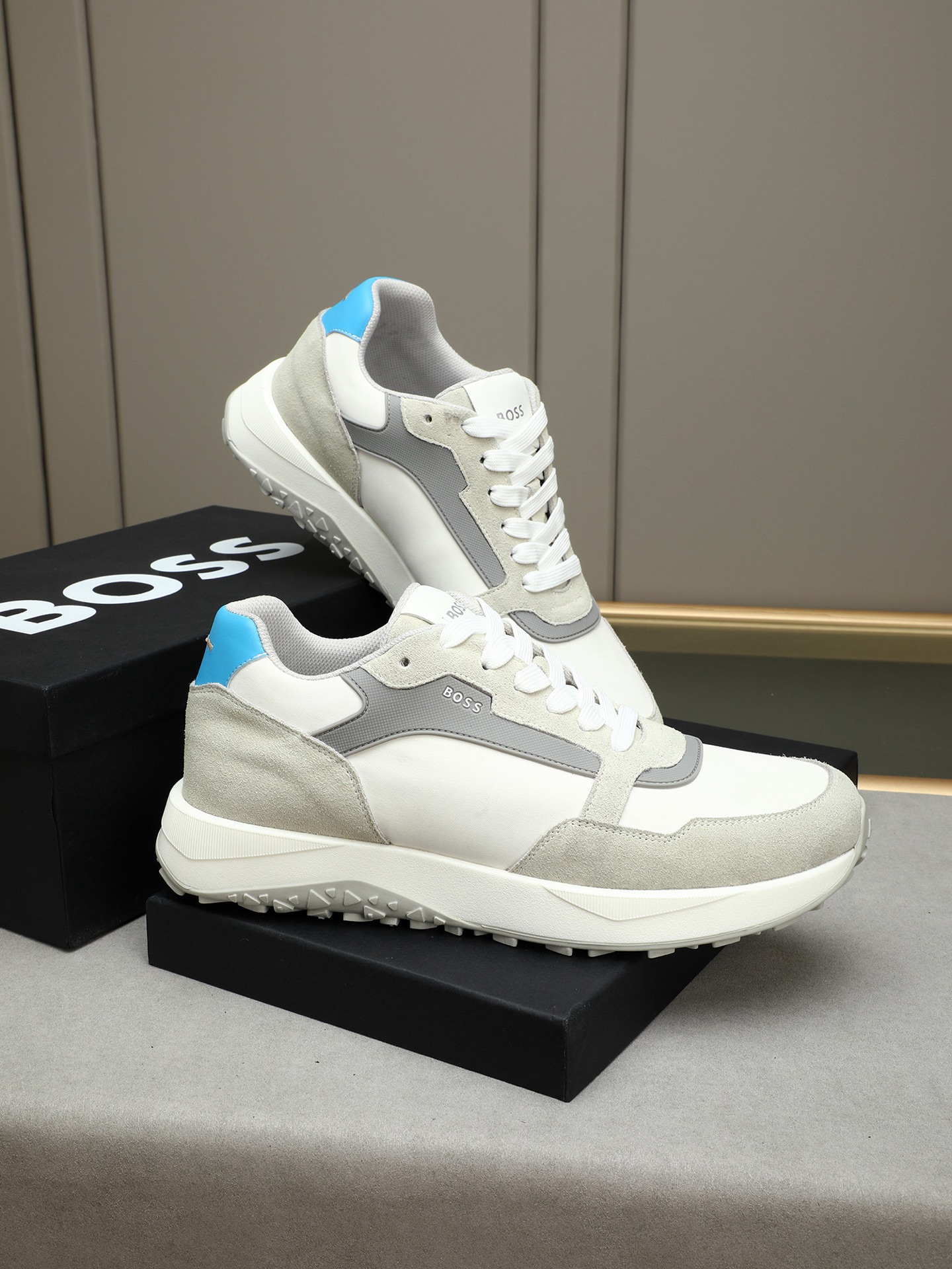 BOSS Leather Sneakers for Men: Comfortable, Stylish, and Breathable 5 i1745312609801 9173 0 3